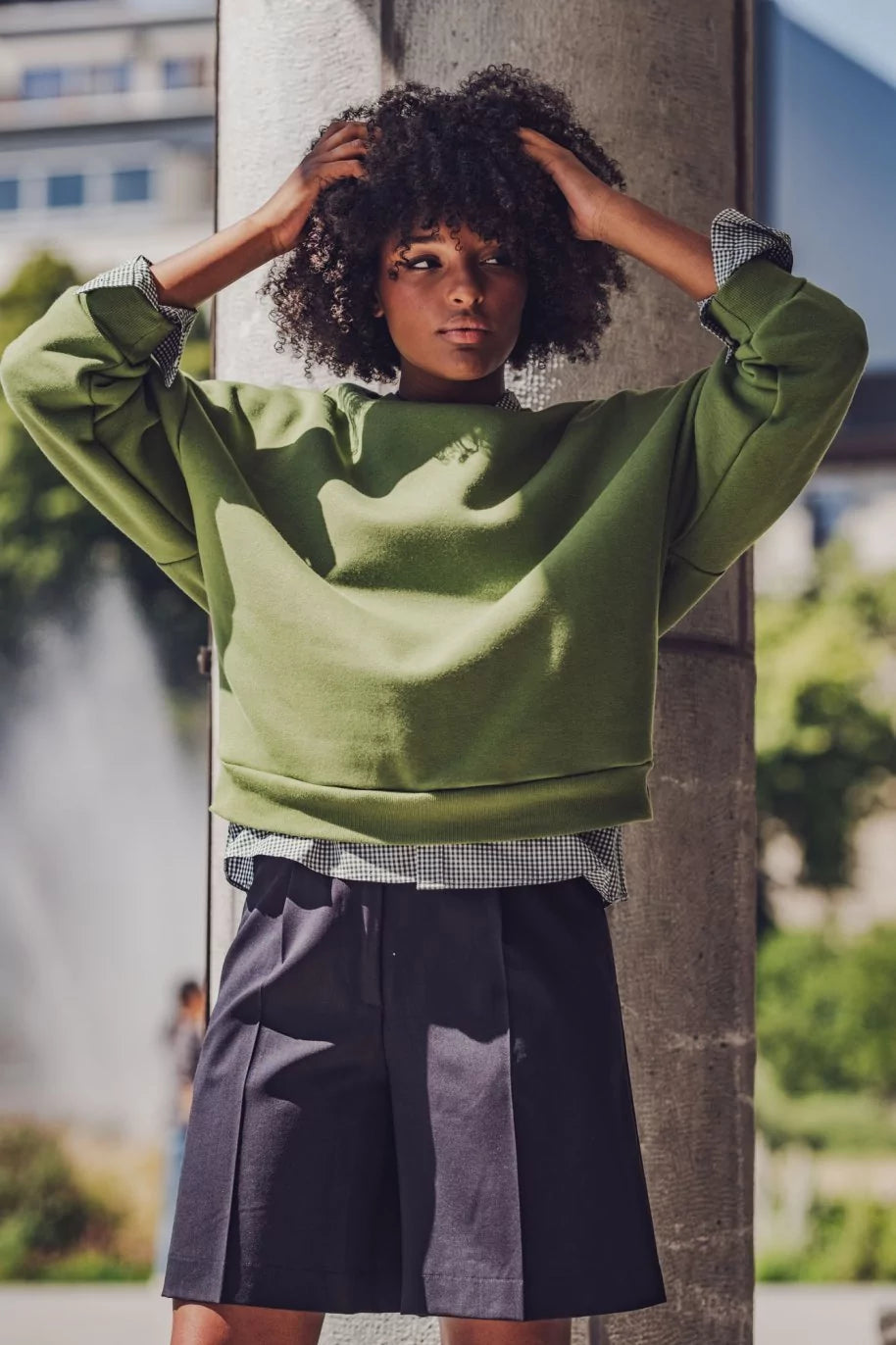 Fibre Mood - CYRILLE & CHICKU Sweater Sewing Pattern 2 in 1