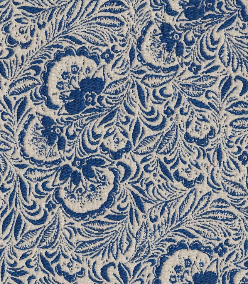 Sewing Kit - Biquette Reversible Vest in Maarinsky Azure Blue Jacquard Fabric