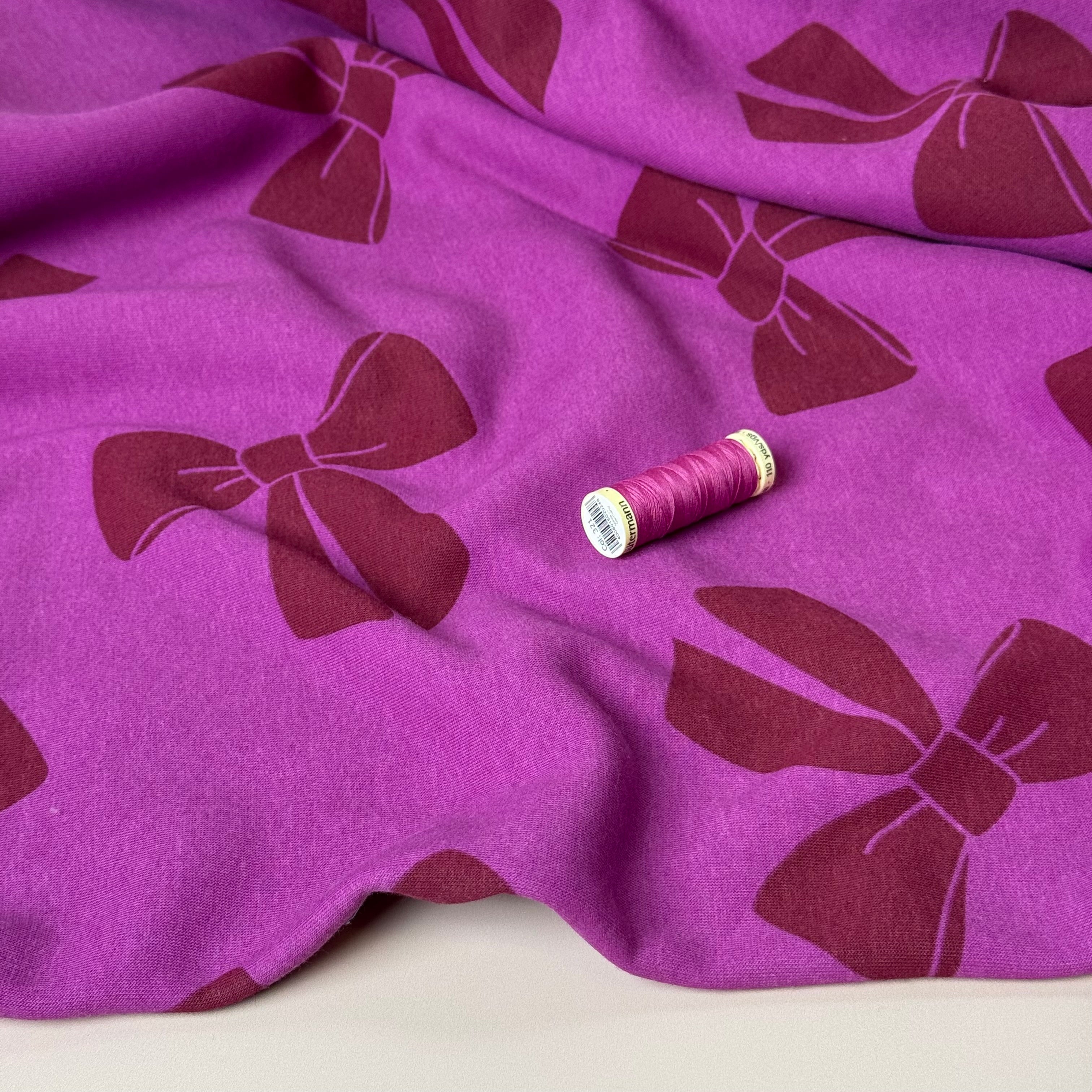 Bows Fleecy Jogging Sweat-shirting Fabric