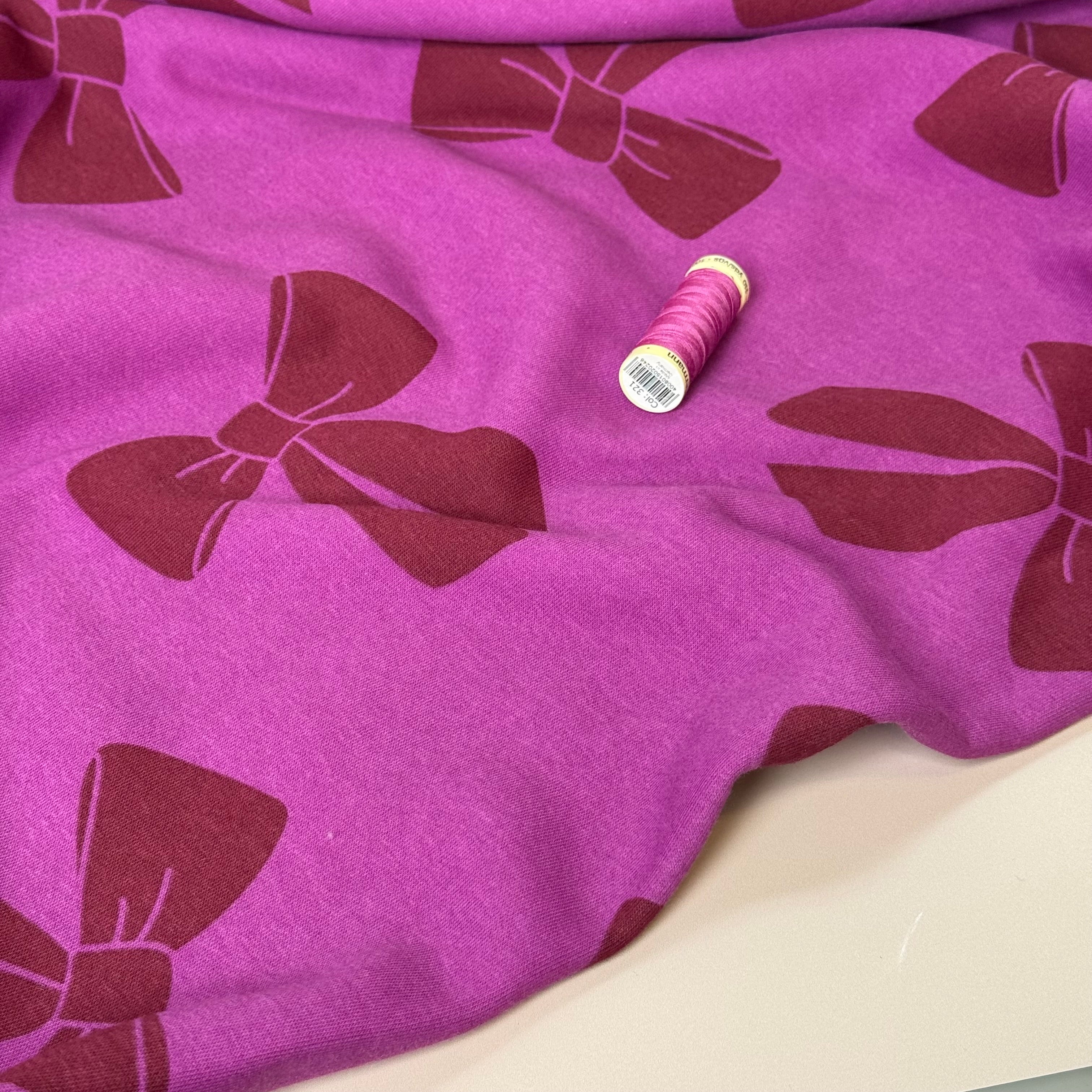 Bows Fleecy Jogging Sweat-shirting Fabric