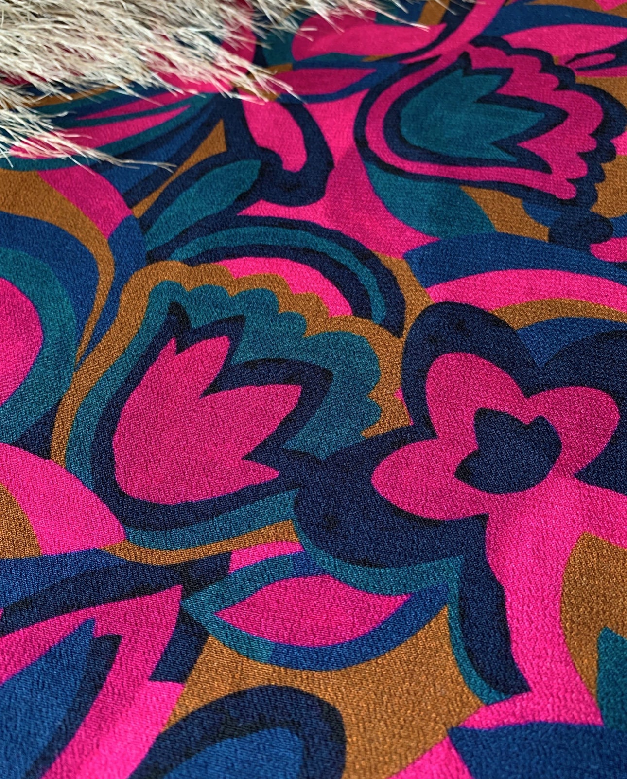 REMNANT 0.98 Metre - My Dress Made - Divine Viscose Crepe Fabric