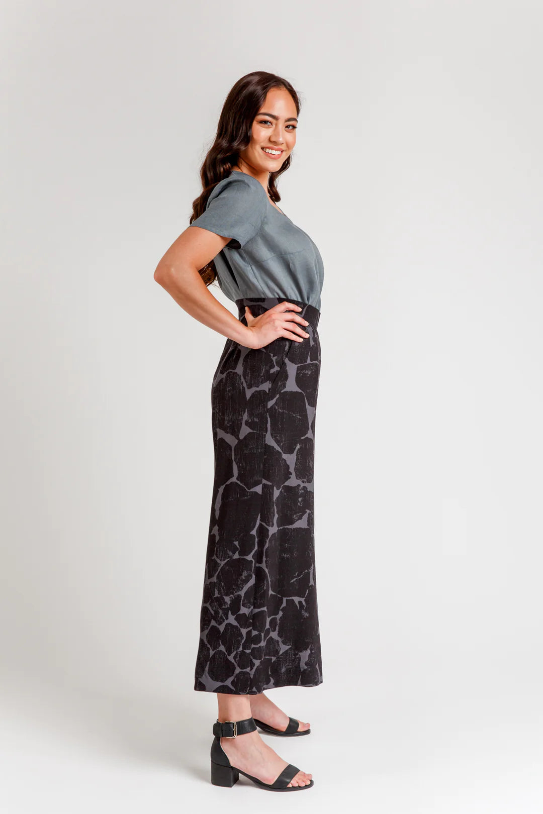 Megan Nielsen - Flint Pants and Shorts Sewing Pattern