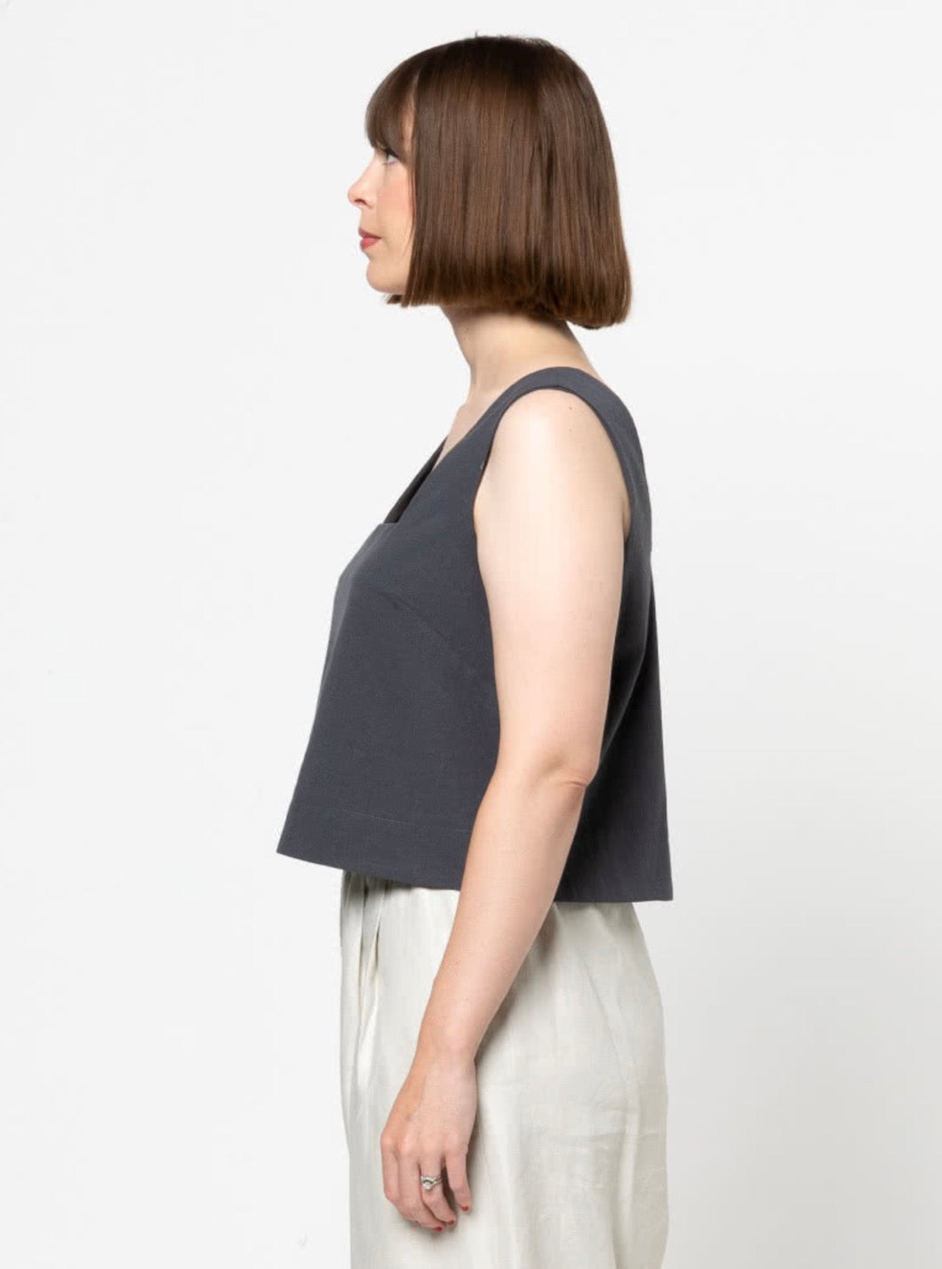 Style ARC - Byron Woven Top (Sizes 18 - 30) Sewing Pattern