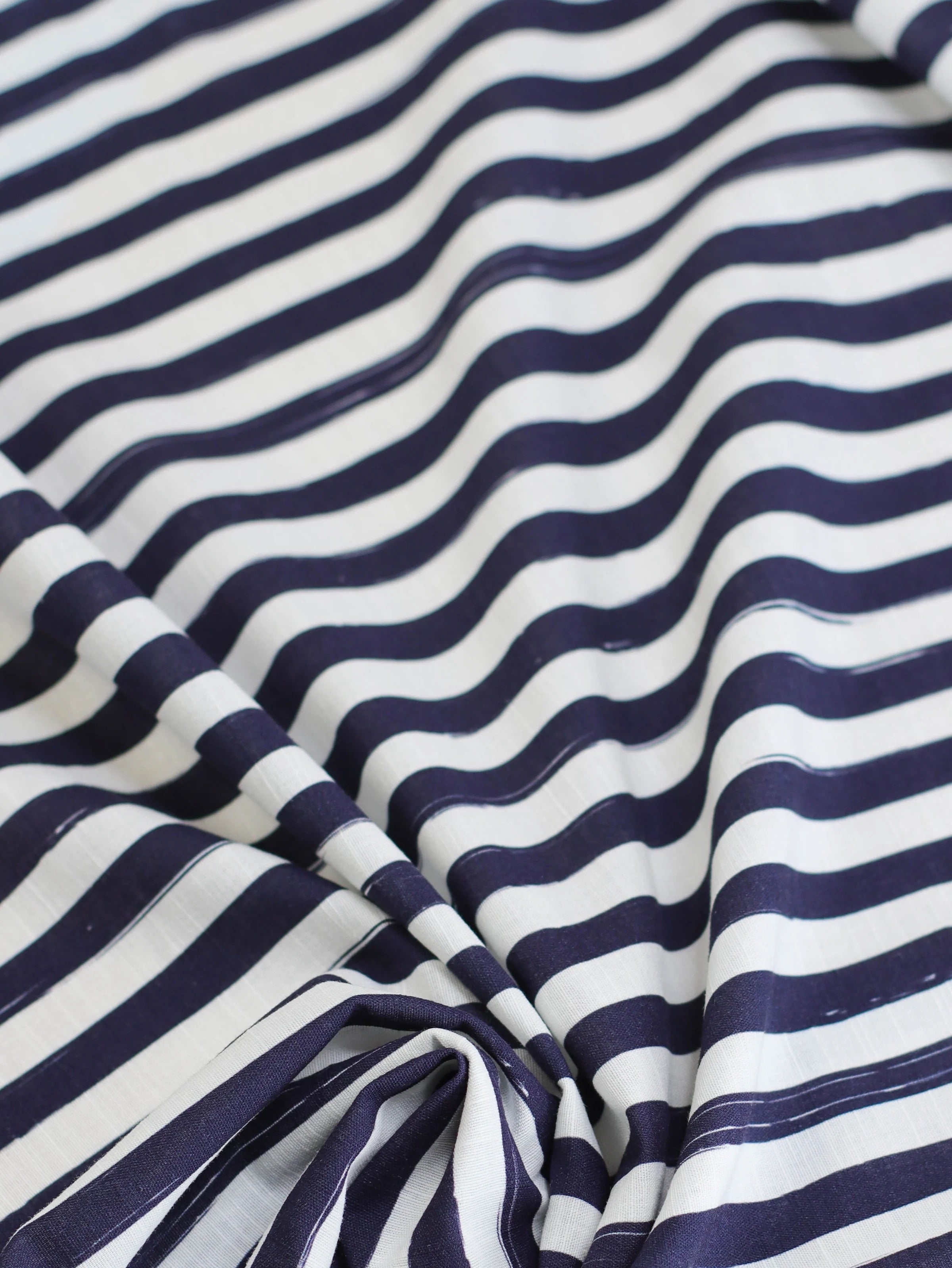 REMNANT 0.39 Metre - Mind The MAKER - Lined Up Linen Cotton in Night