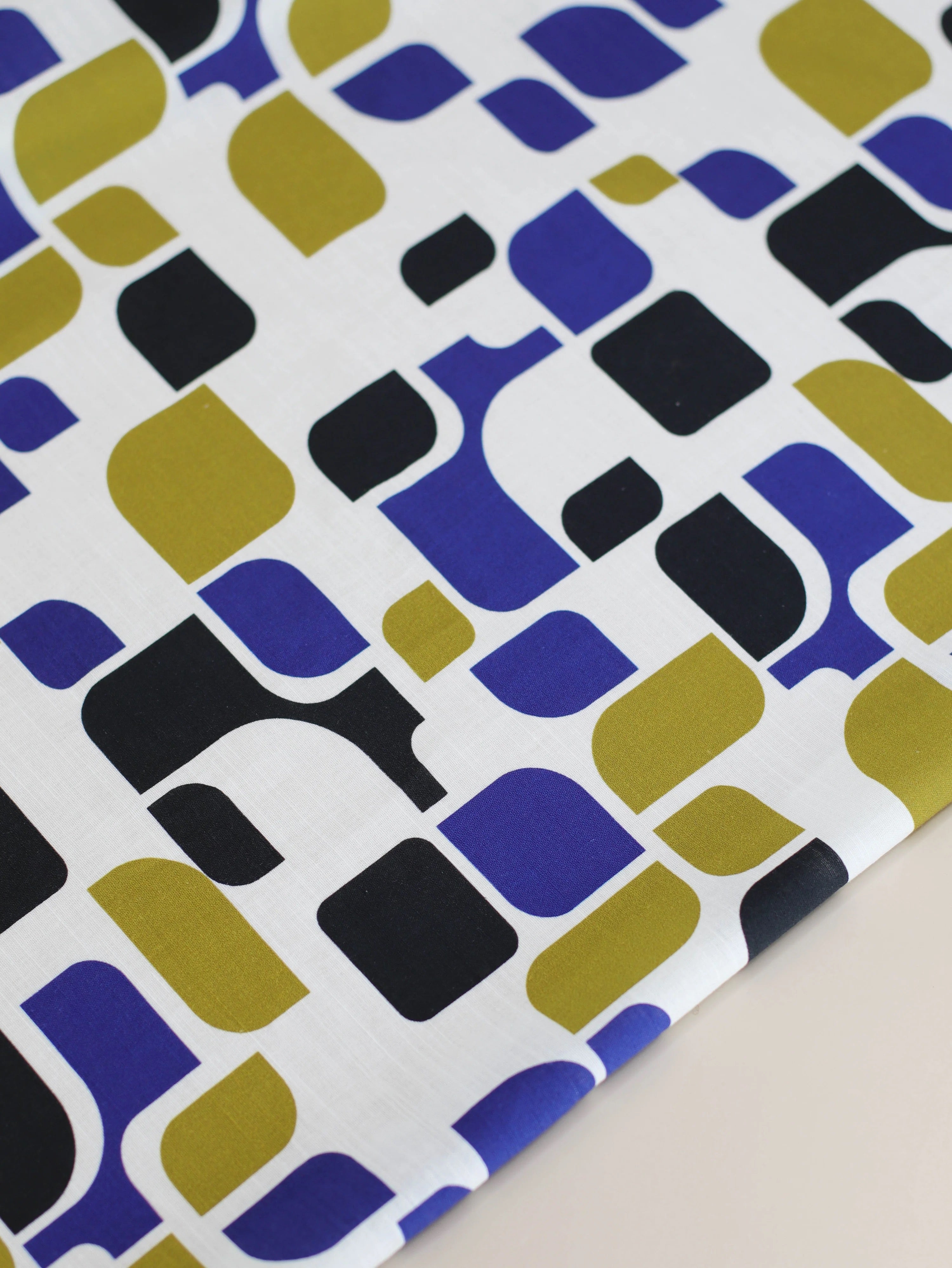 PRE-ORDER - END OF MAY DELIVERY Mind The MAKER - Unite Linen Cotton in Velvet Moss