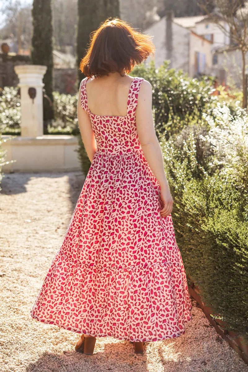 Églantine & Zoé - Bagheera in Pomegranate Red Viscose Fabric