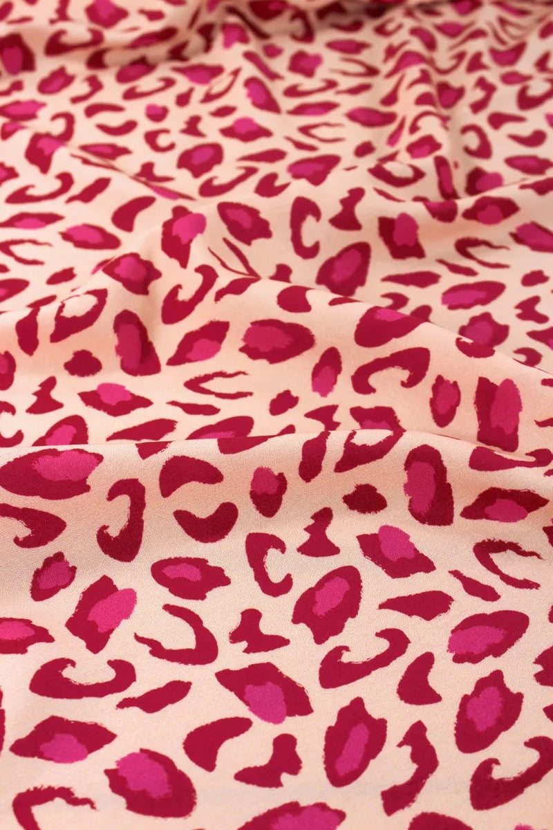 Églantine & Zoé - Bagheera in Pomegranate Red Viscose Fabric