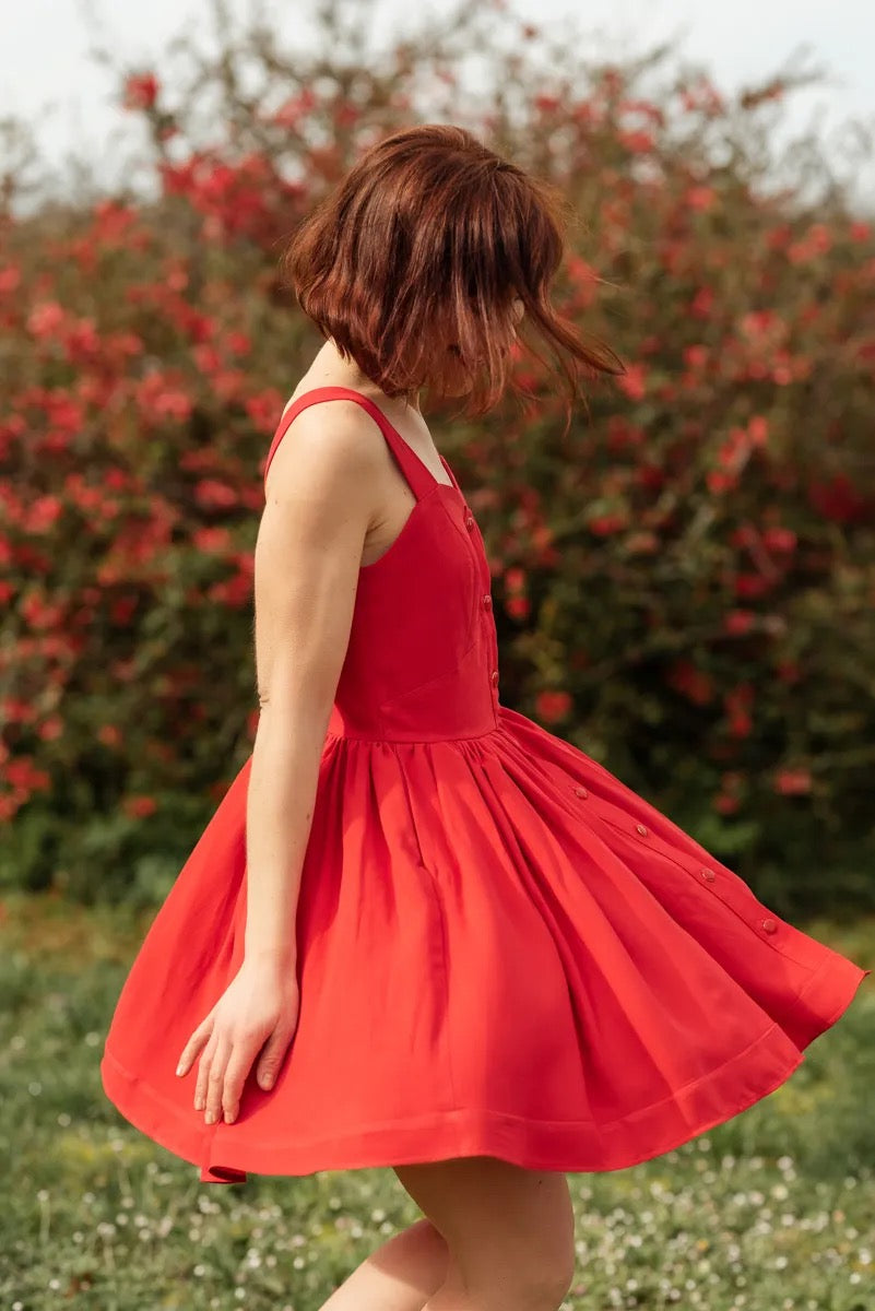 REMNANT 0.59 metres - Églantine & Zoé - Vermillon Red Viscose Crepe Fabric
