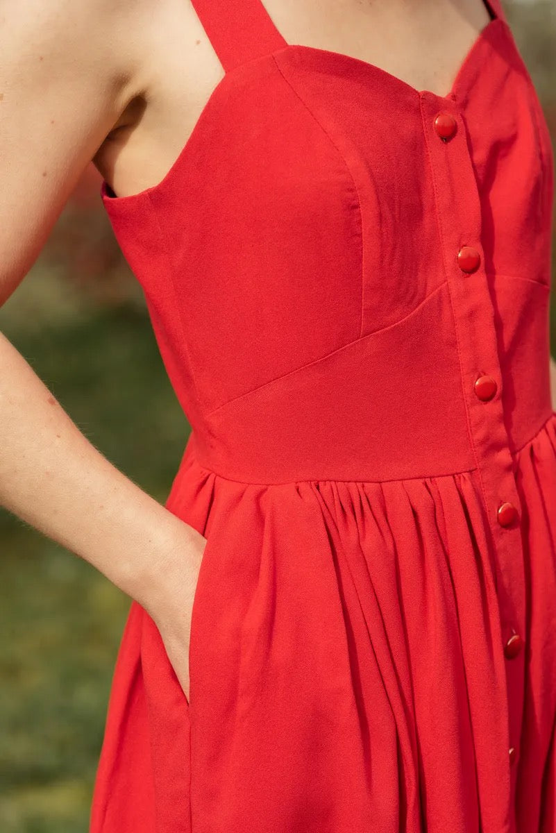 REMNANT 0.59 metres - Églantine & Zoé - Vermillon Red Viscose Crepe Fabric