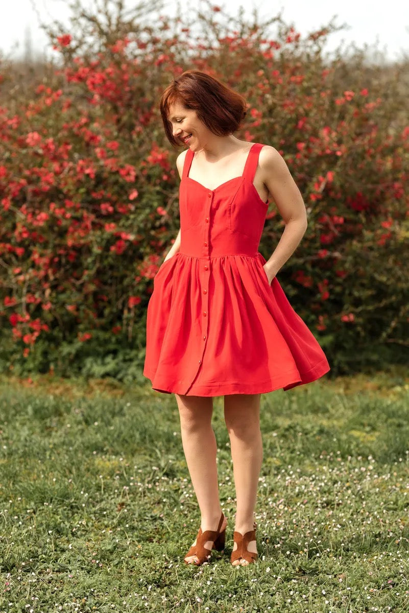 REMNANT 0.59 metres - Églantine & Zoé - Vermillon Red Viscose Crepe Fabric