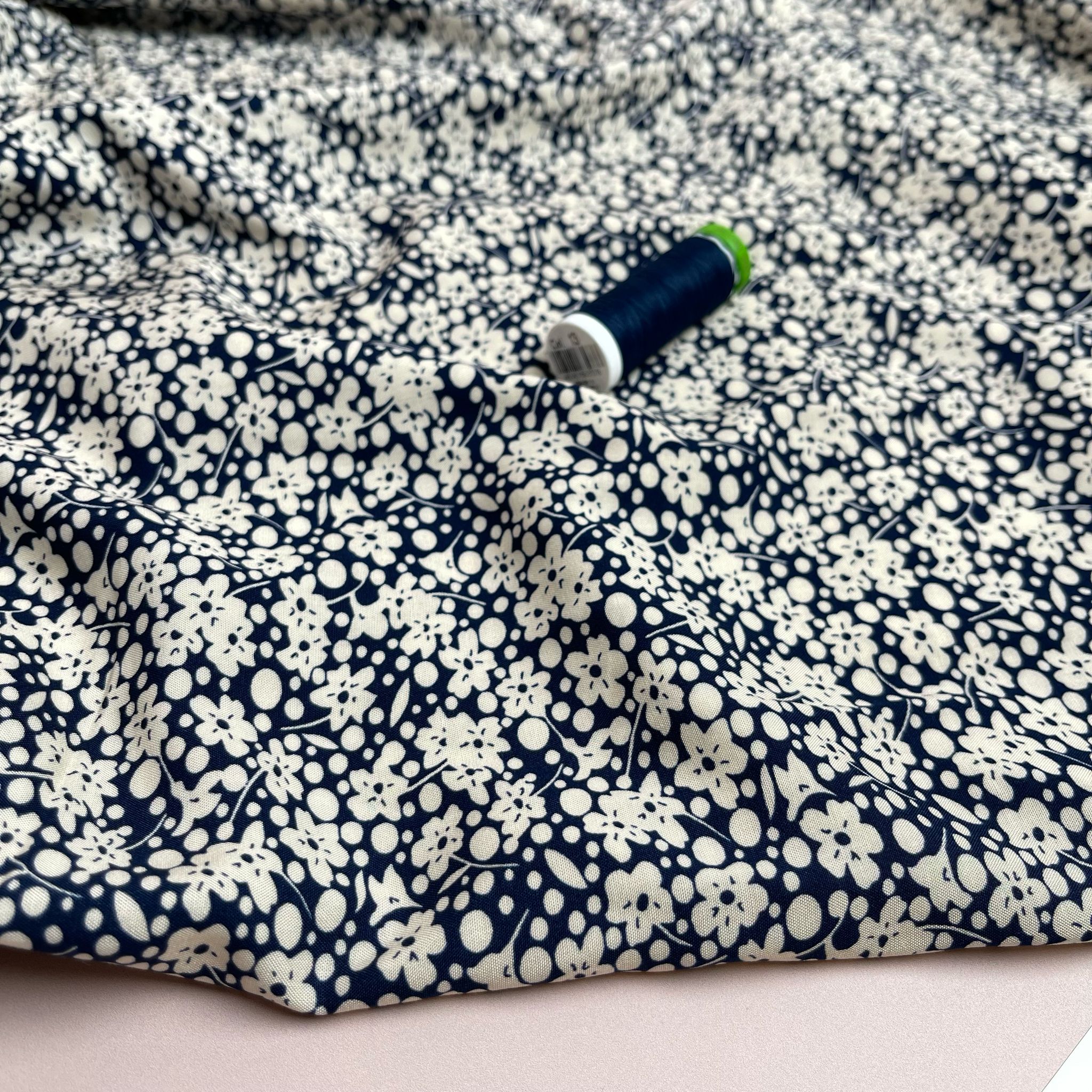 REMNANT 0.33 Metres - Off-White Floral Field on Dark Navy Viscose Fabric