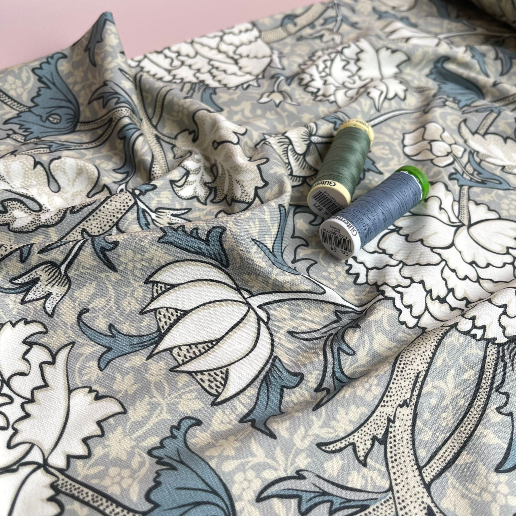 Danish Design - Neutral Morris Floral Cotton Jersey