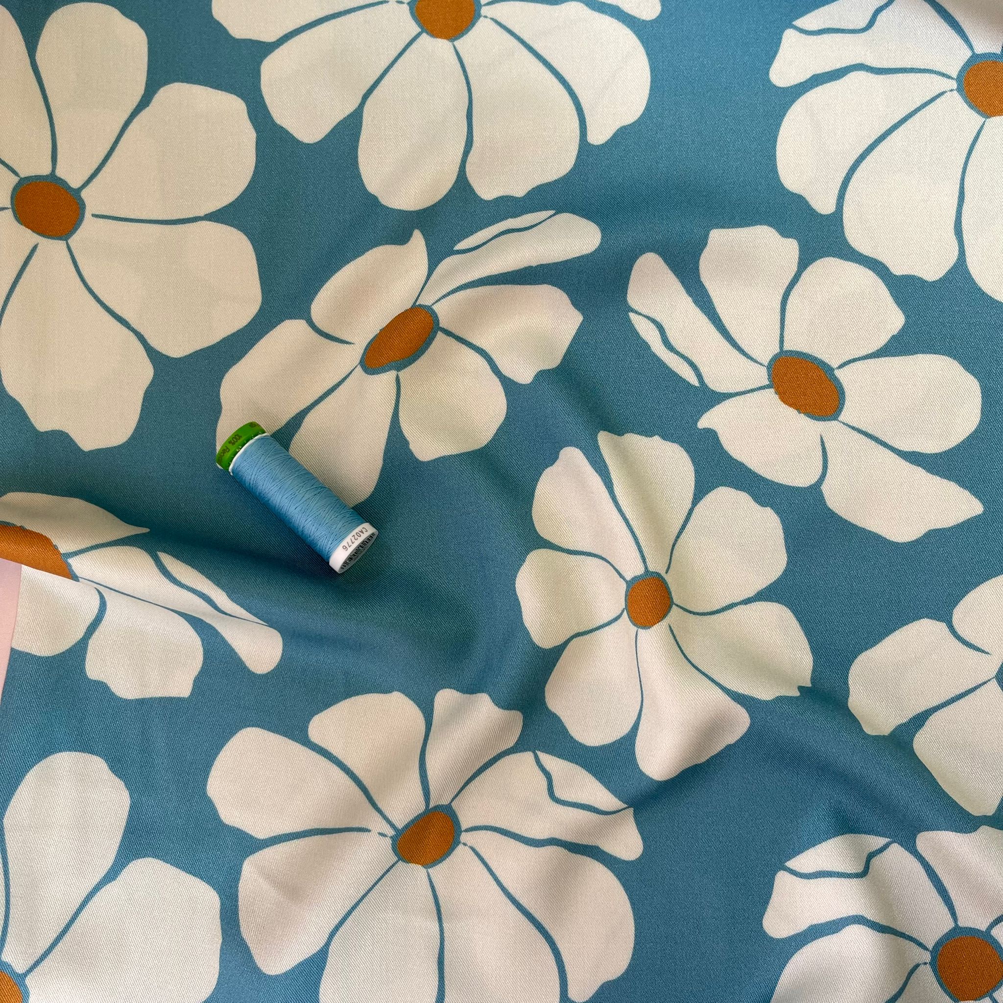 REMNANT 2.34 Metres - Light & Lush - Bold White Blooms on Blue Viscose Twill Fabric