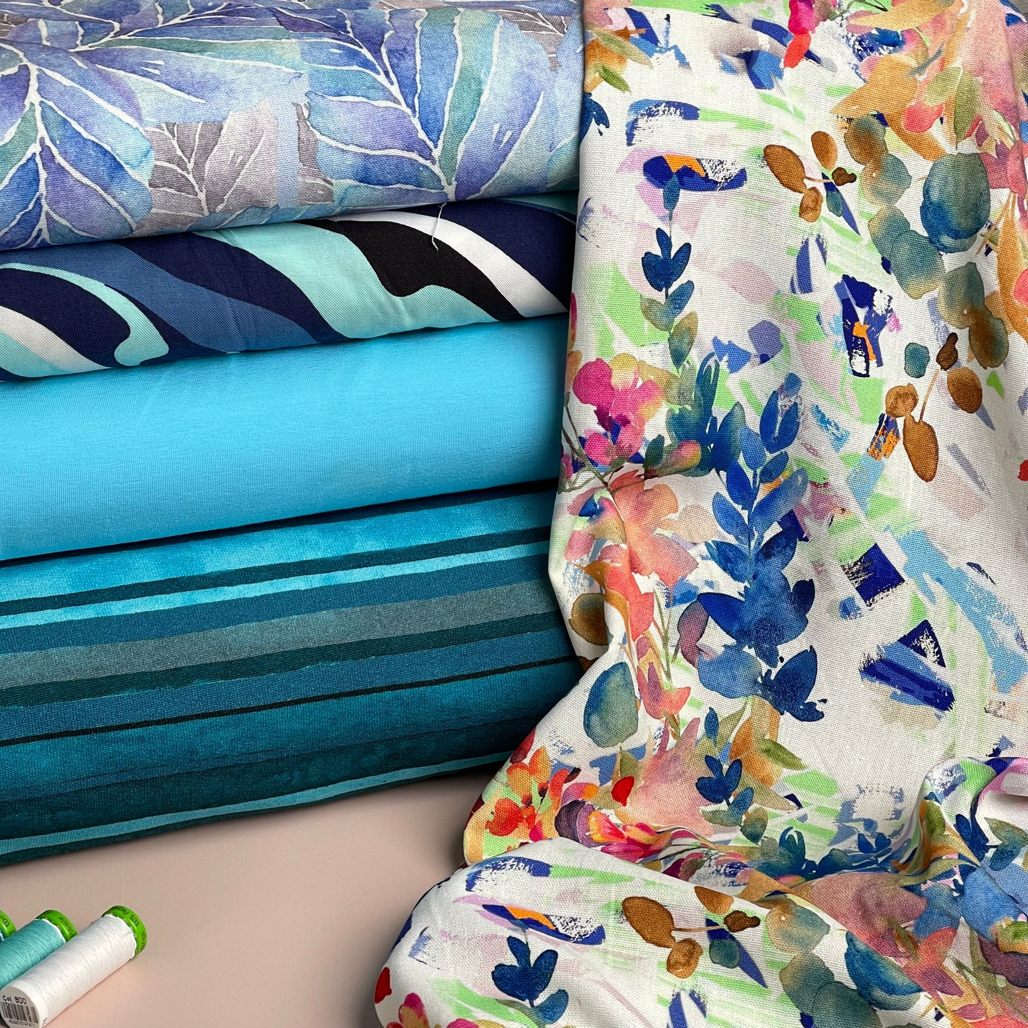 REMNANT 0.47 metre - Vivid Foliage Viscose Linen Fabric