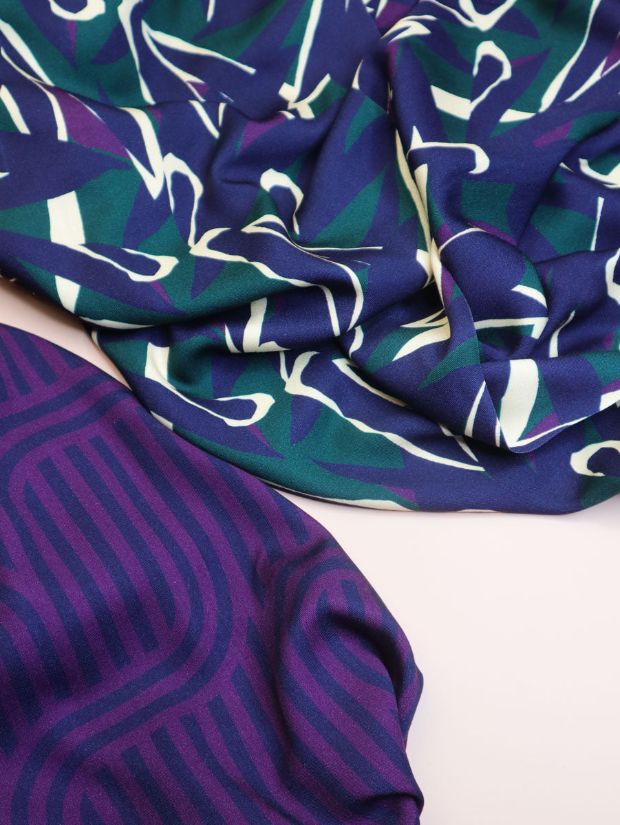 PRE-ORDER - MID SEPTEMBER DELIVERY Mind The MAKER - Ziggy Cerise Viscose Twill with LENZING™ ECOVERO™ fibres