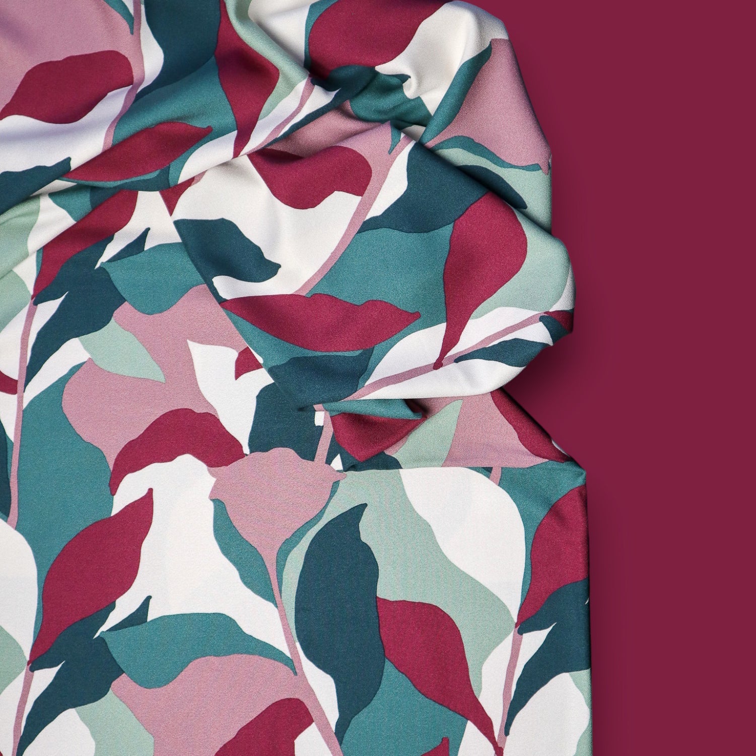REMNANT 1.06 Metres - Mind The MAKER - Bouquet Green ECOVERO™ Viscose Leia Crepe