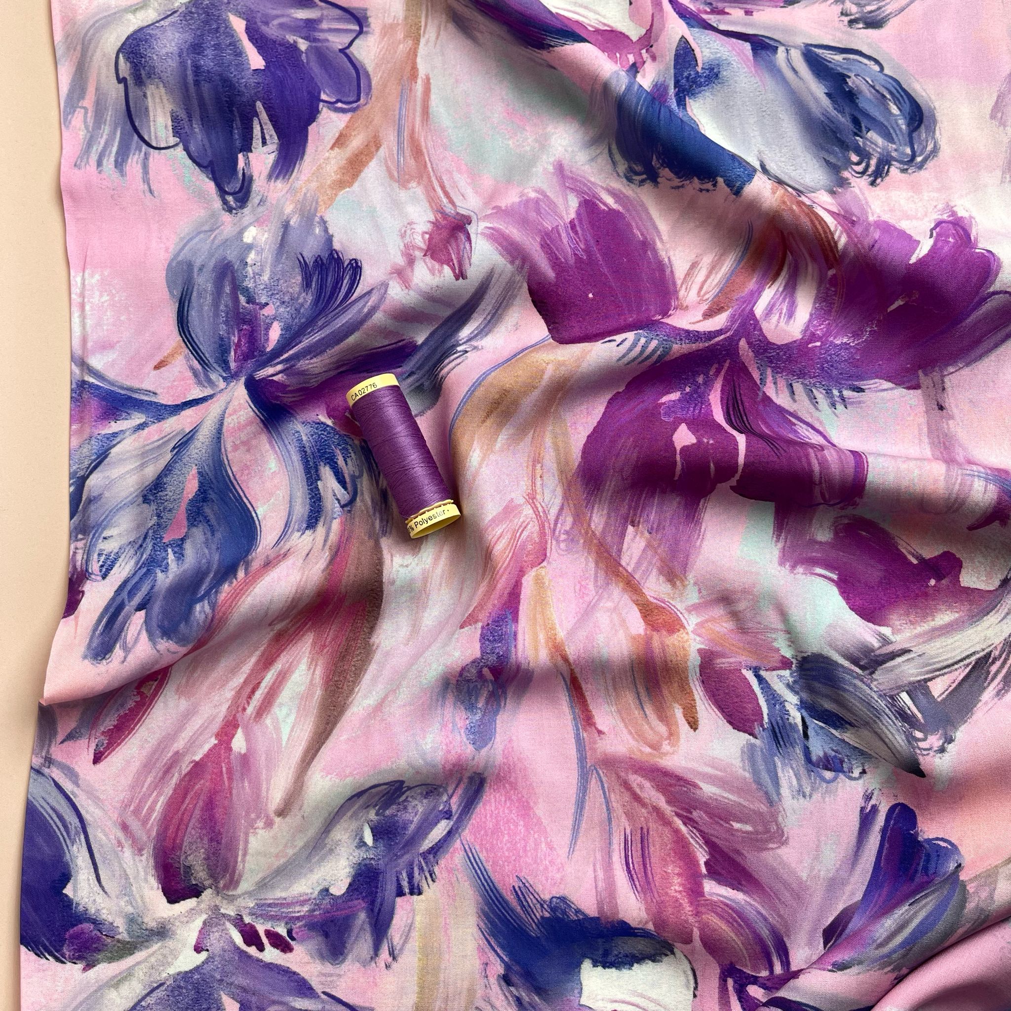 REMNANT 0.59 Metre - Watercolour Tulips Viscose Fabric