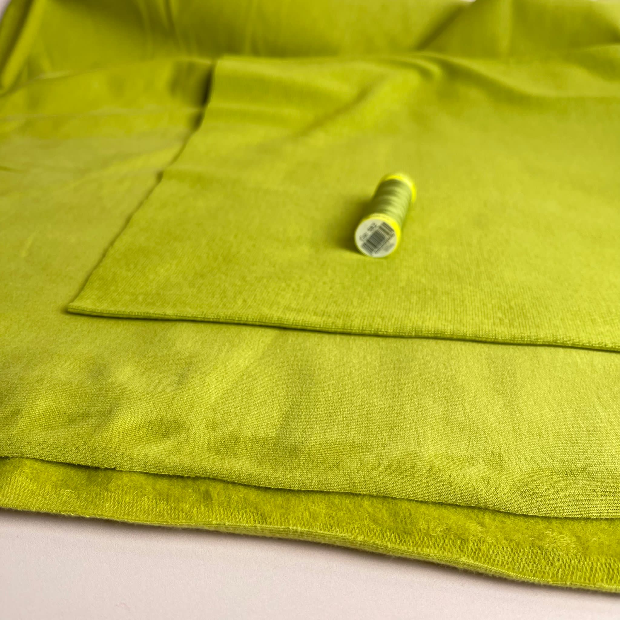 Peach Soft GOTS Organic Cotton Sweat-shirting in Lime Green