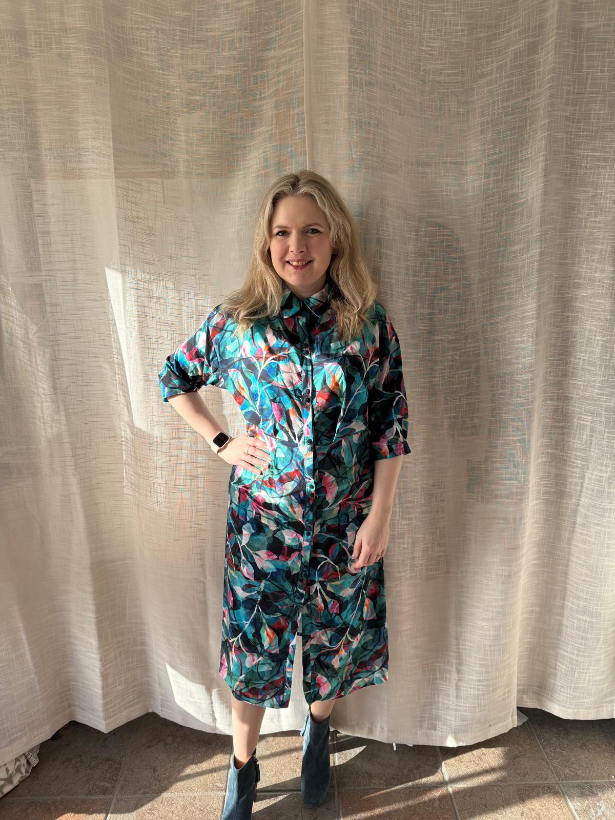 Sewing Kit - Silmu Shirt Dress in Painted Foliage Viscose