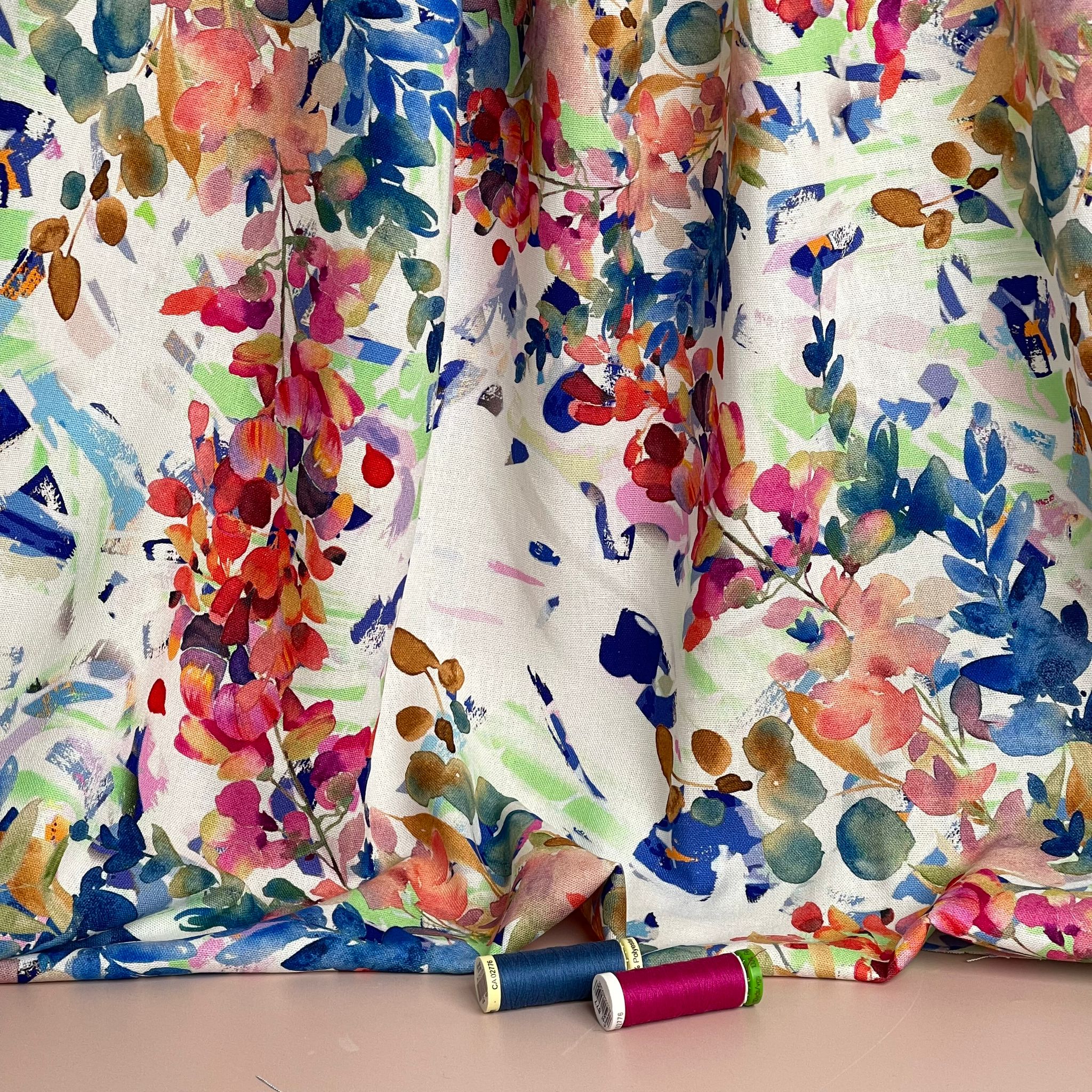 REMNANT 0.47 metre - Vivid Foliage Viscose Linen Fabric