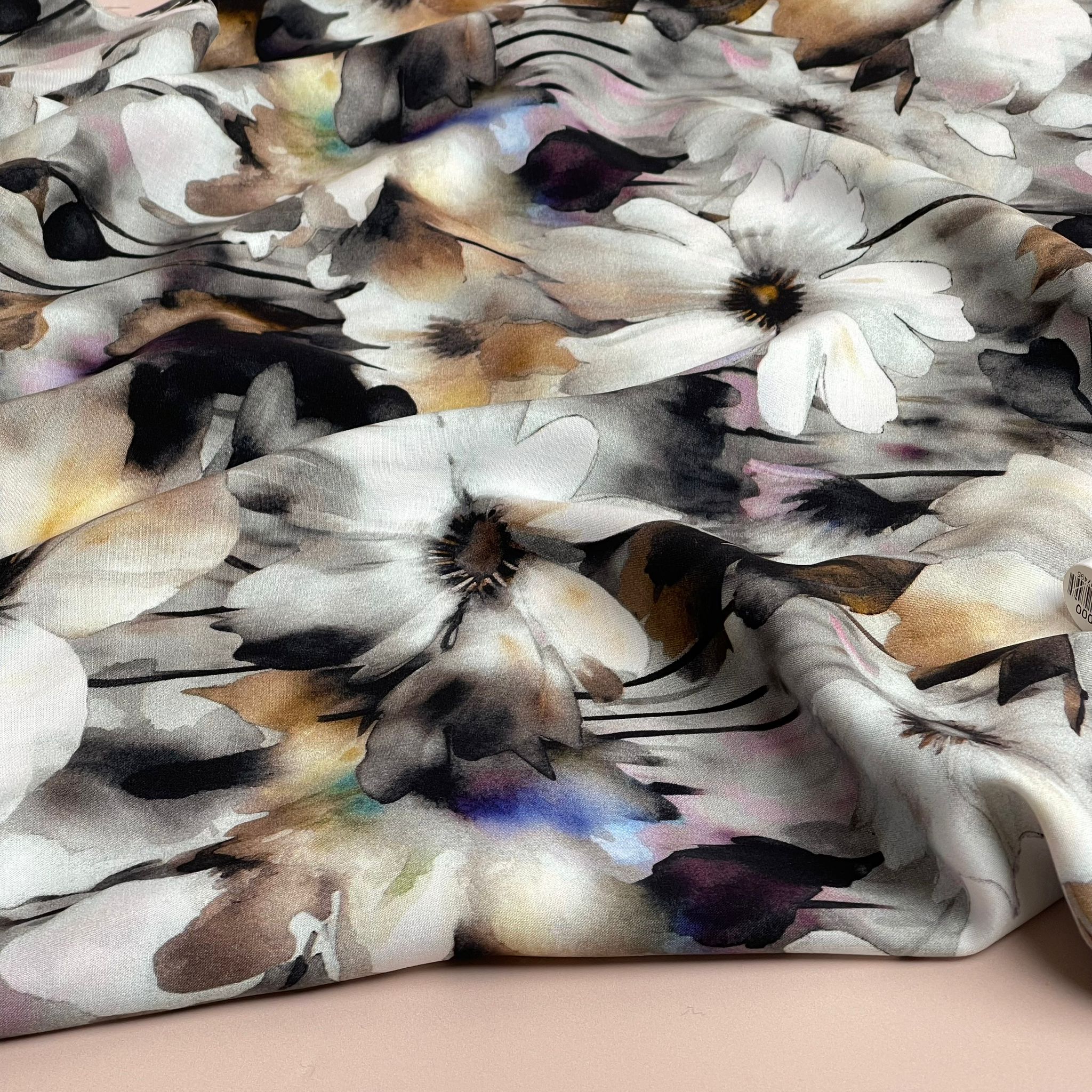 REMNANT 0.82 Metre - Neutral Flowers in Black and White Viscose Poplin Fabric