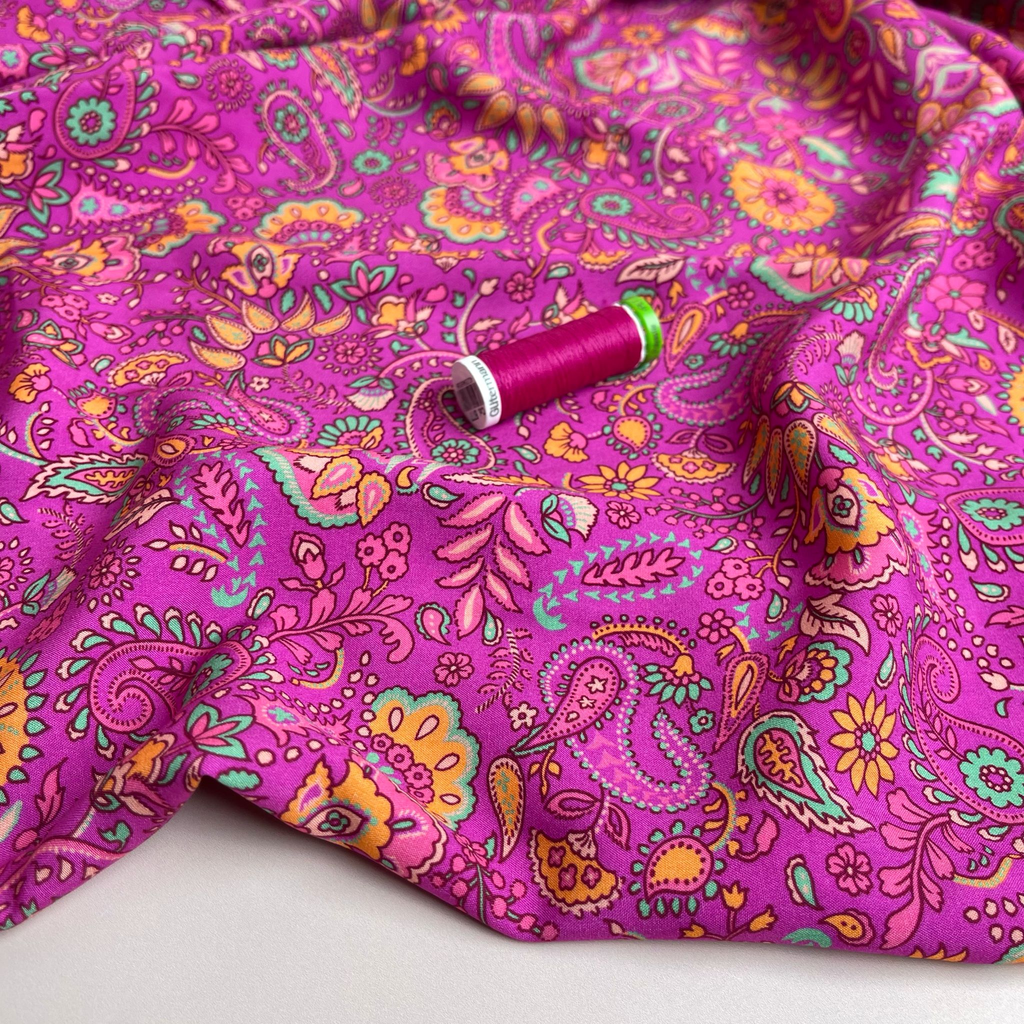 Fuchsia Paisley LENZING™ ECOVERO™ Viscose Fabric
