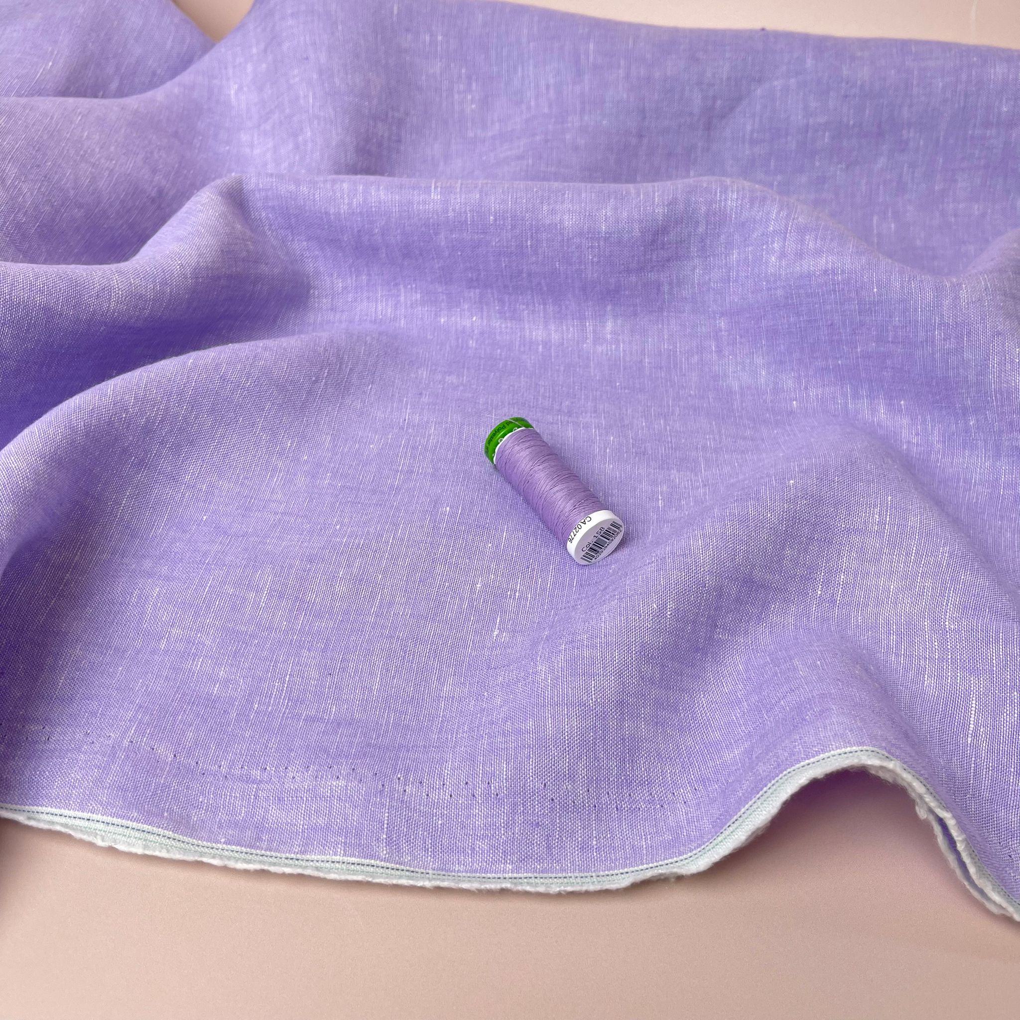Yarn Dyed Pure Linen Fabric in Lilac