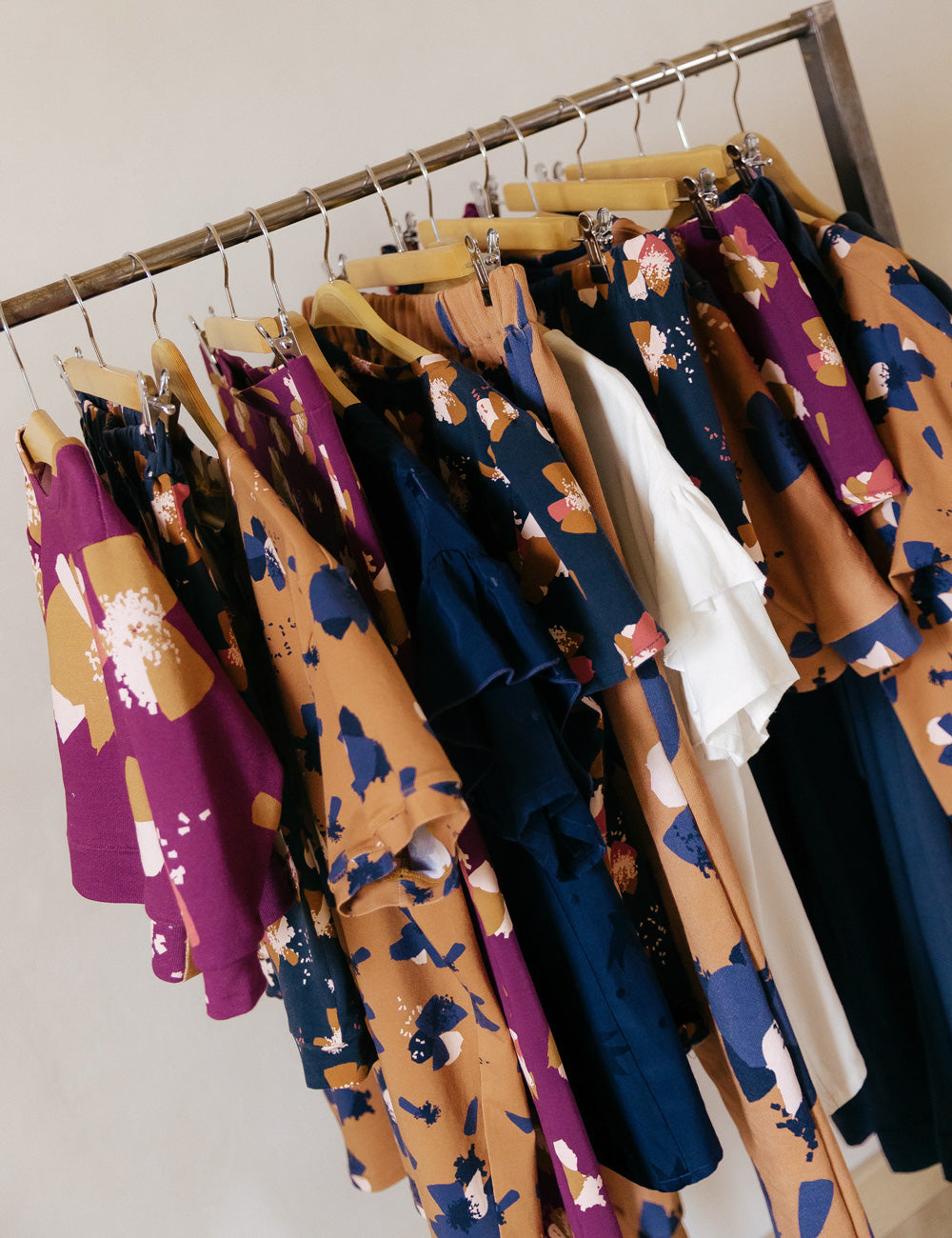 Églantine & Zoé - Anemone in Camel Organic Cotton Jersey