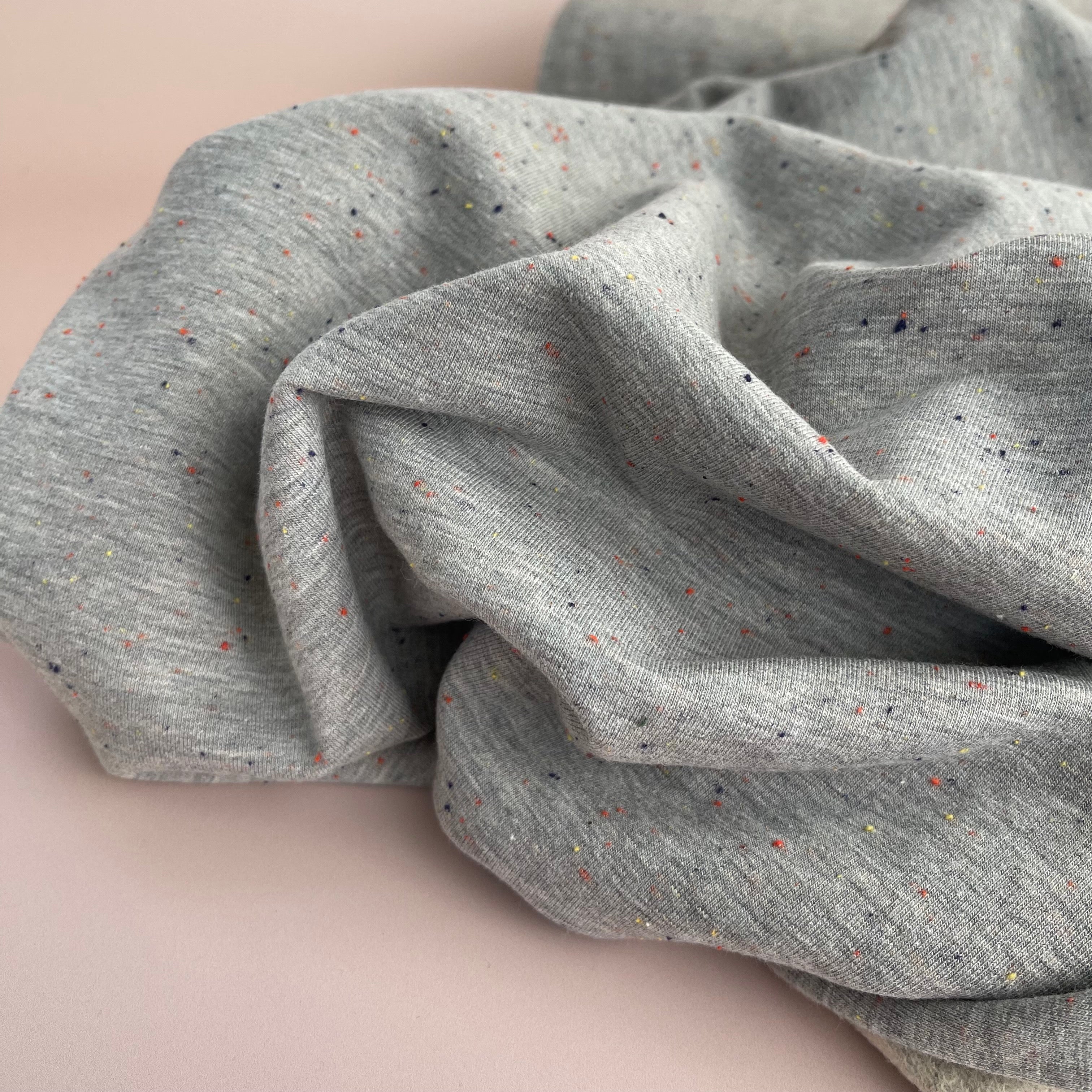 REMNANT 0.28 Metre - Cosy Colours Light Grey with multi Flecks Sweat-Shirting
