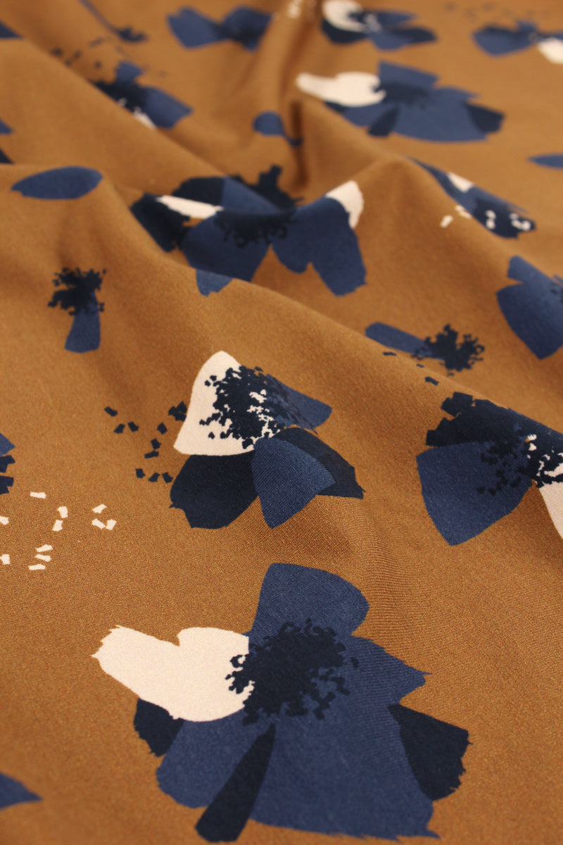 Églantine & Zoé - Anemone in Camel Organic Cotton Jersey