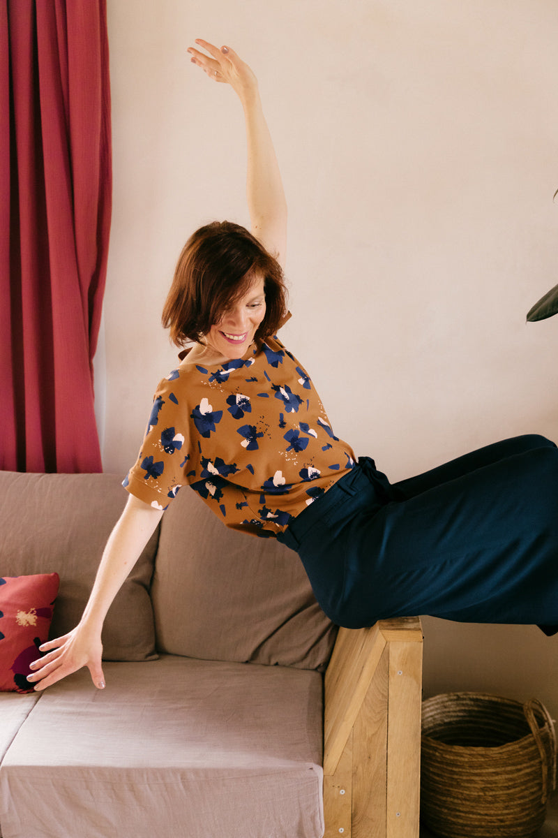 Églantine & Zoé - Anemone in Camel Organic Cotton Jersey