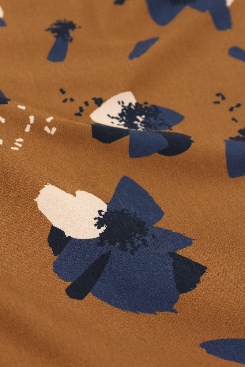 Églantine & Zoé - Anemone in Camel Organic Cotton Jersey