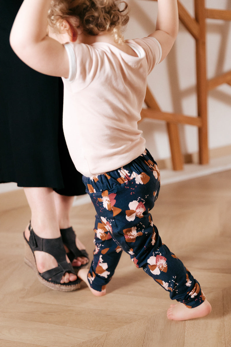 Églantine & Zoé - Anemone in Blue Ink Organic Cotton Jersey