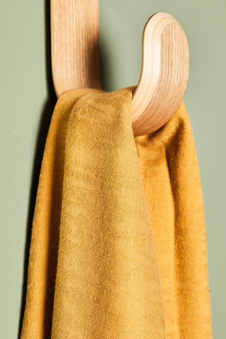 Meet MILK - Amber Hoya Jacquard Linen Blend with TENCEL™ Lyocell fibers