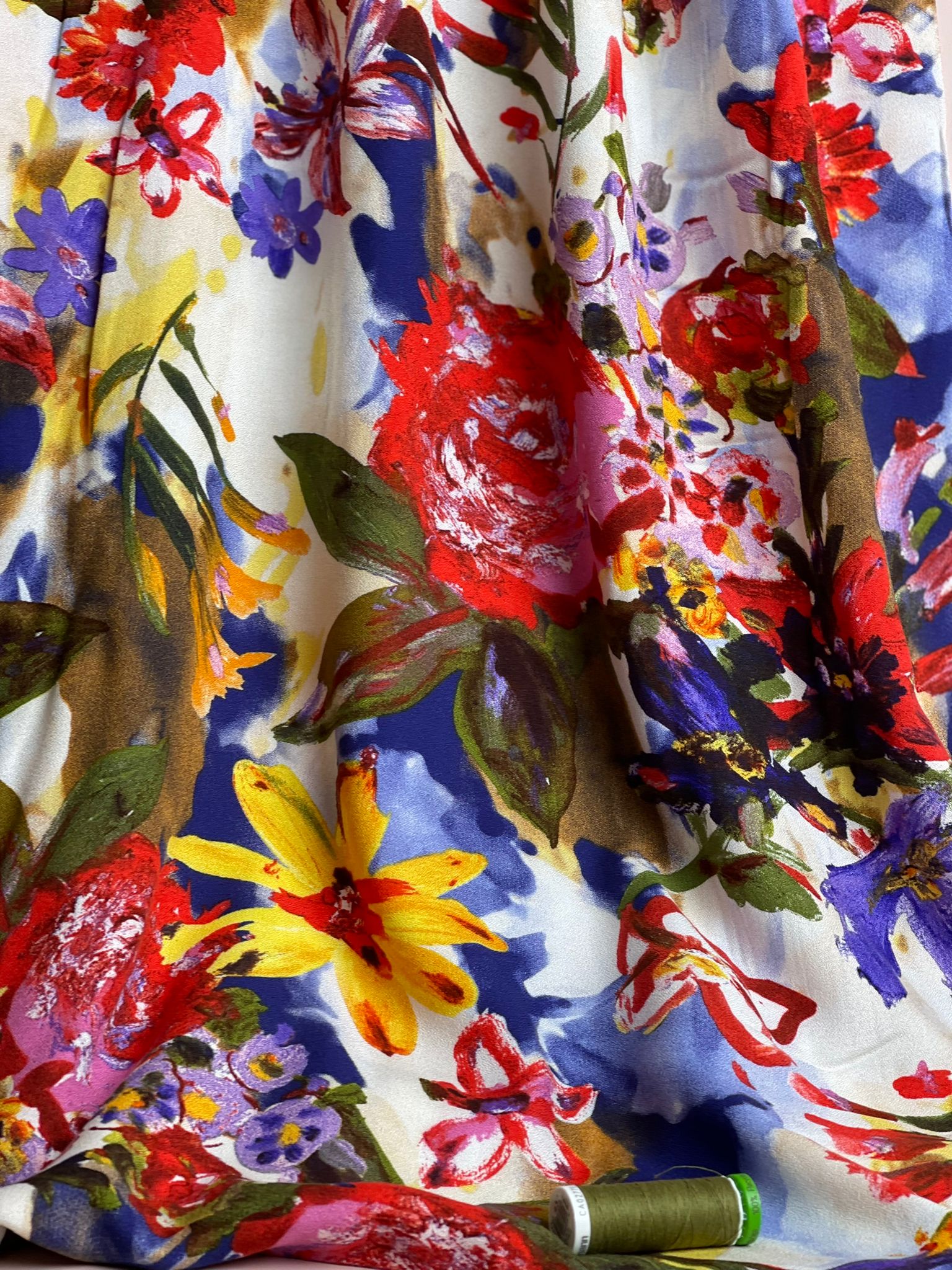 REMNANT 1.98 Metres - Watercolour Bold Bouquet Viscose Crepe Fabric