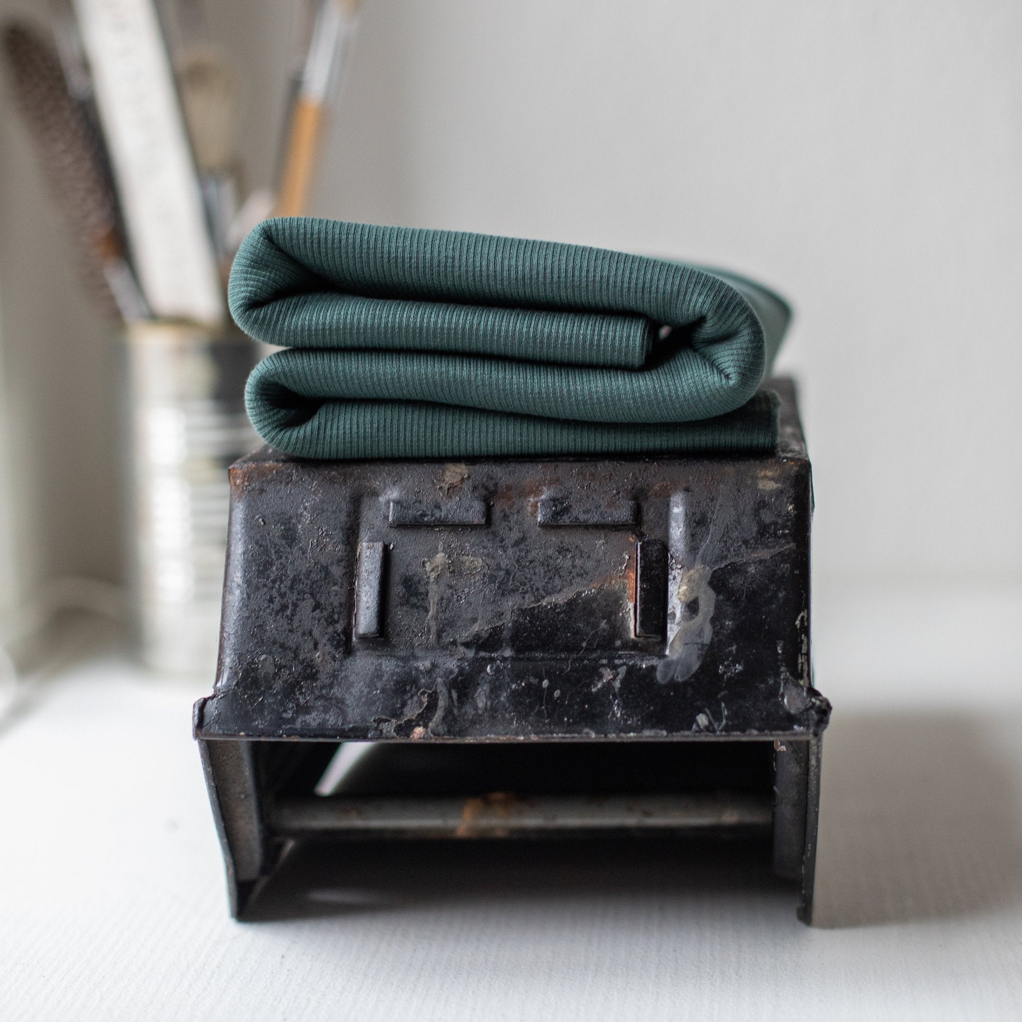 REMNANT 0.74 Metre - Mind The MAKER - Organic 2x1 Rib Knit Deep Green