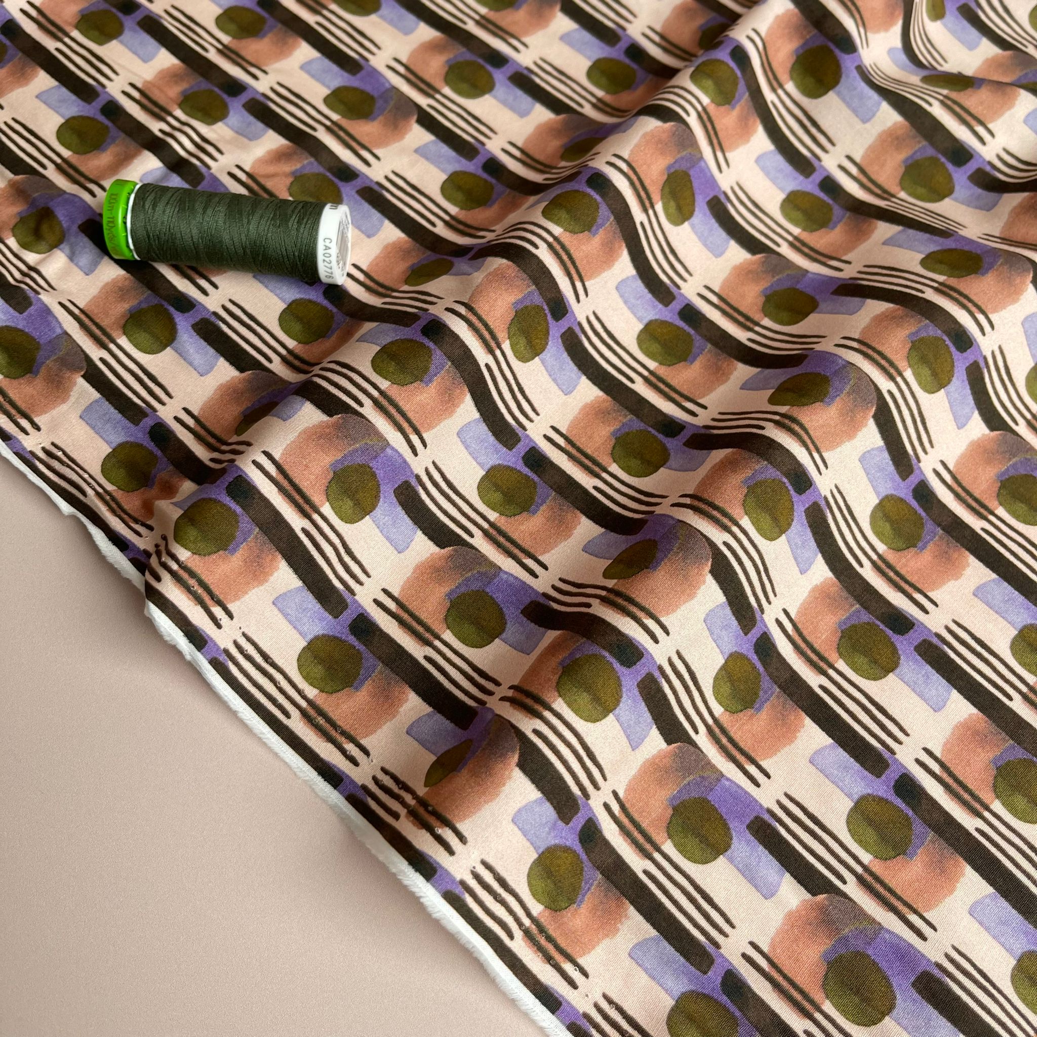 REMNANT 2.33 Metres - Retro Watercolour Cotton Lawn Fabric