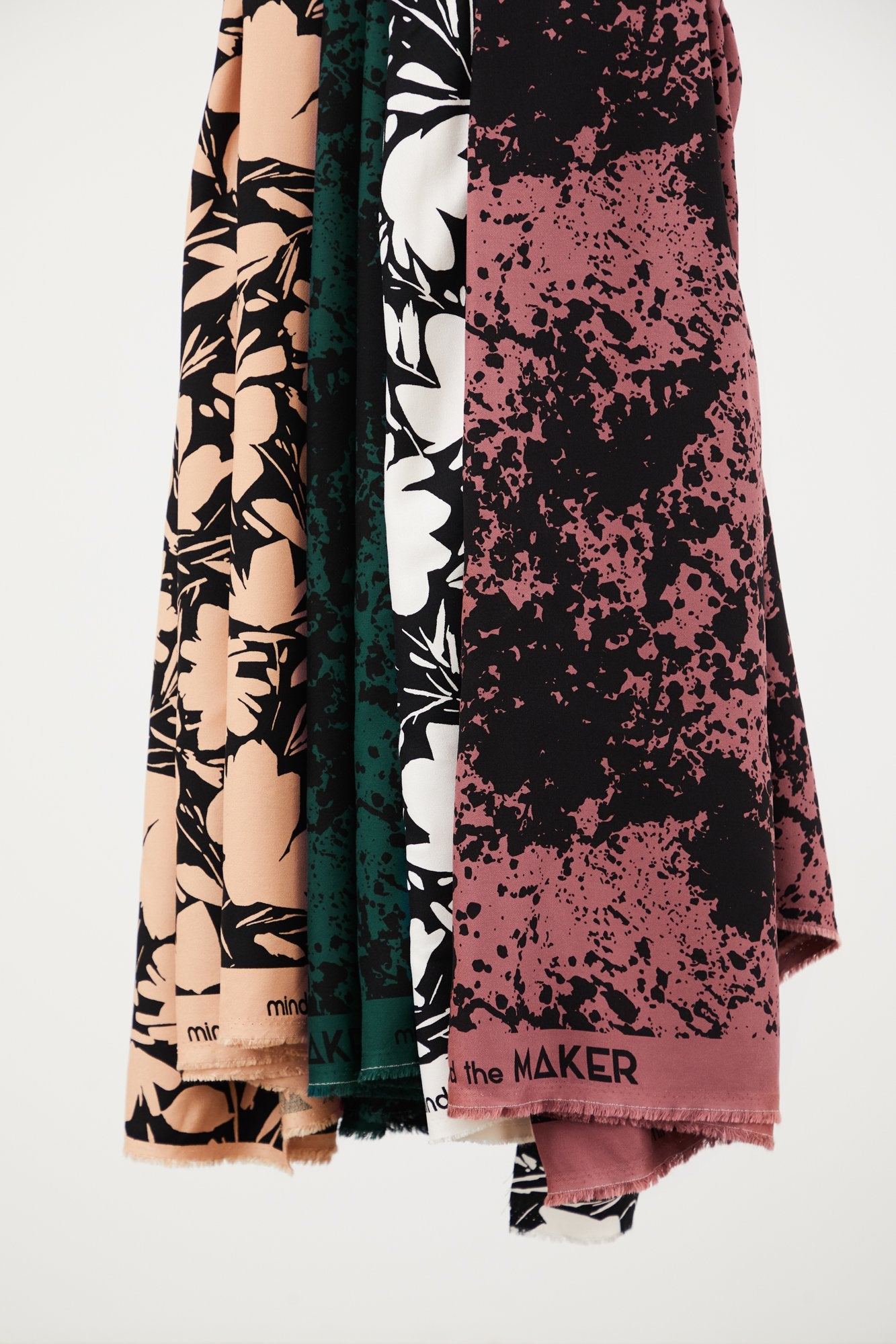 Mind The MAKER - Shadow Splash Bottle Green ECOVERO™ Leia Crepe Fabric