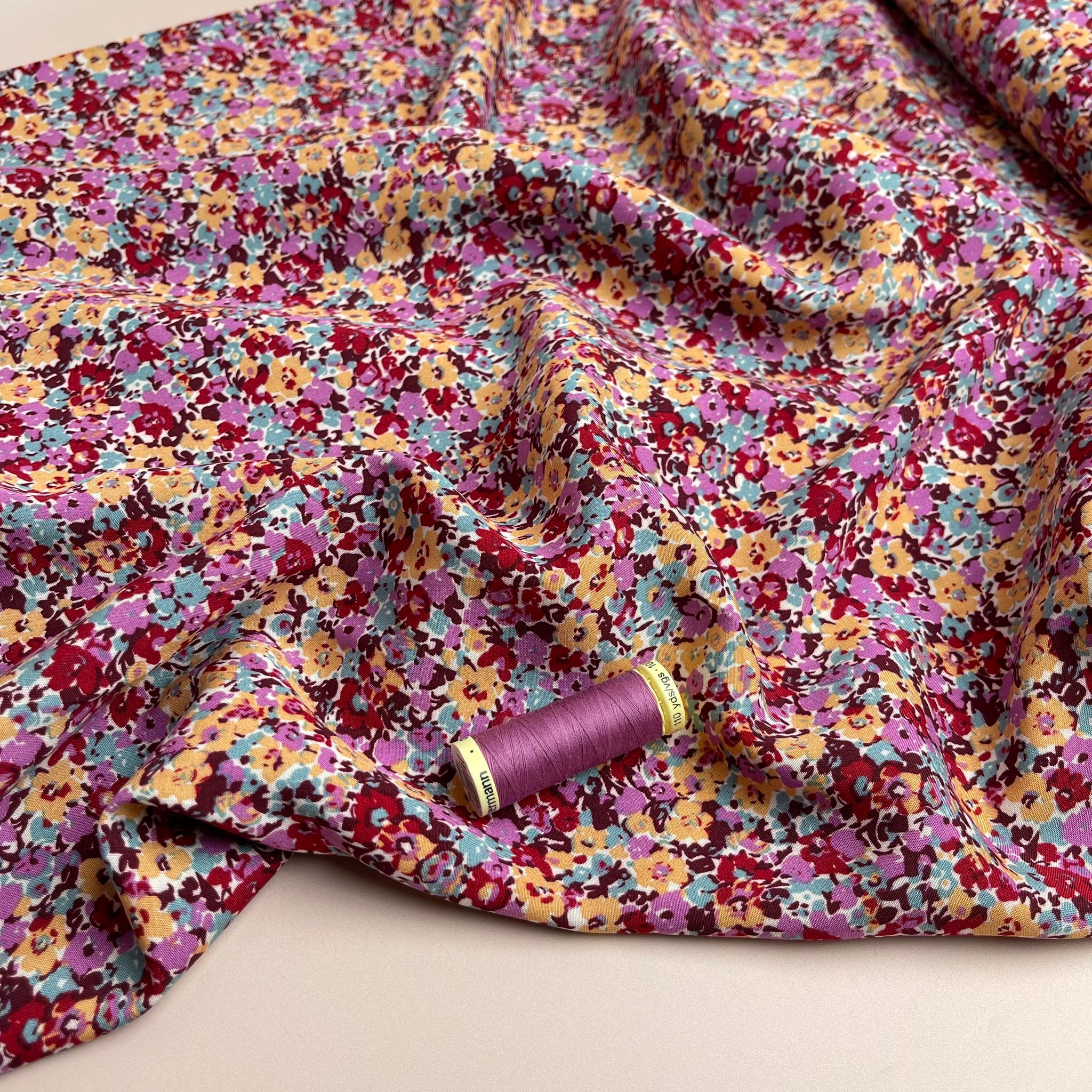 REMNANT 0.55 Metre - Ditsy Floral Pink Viscose Fabric