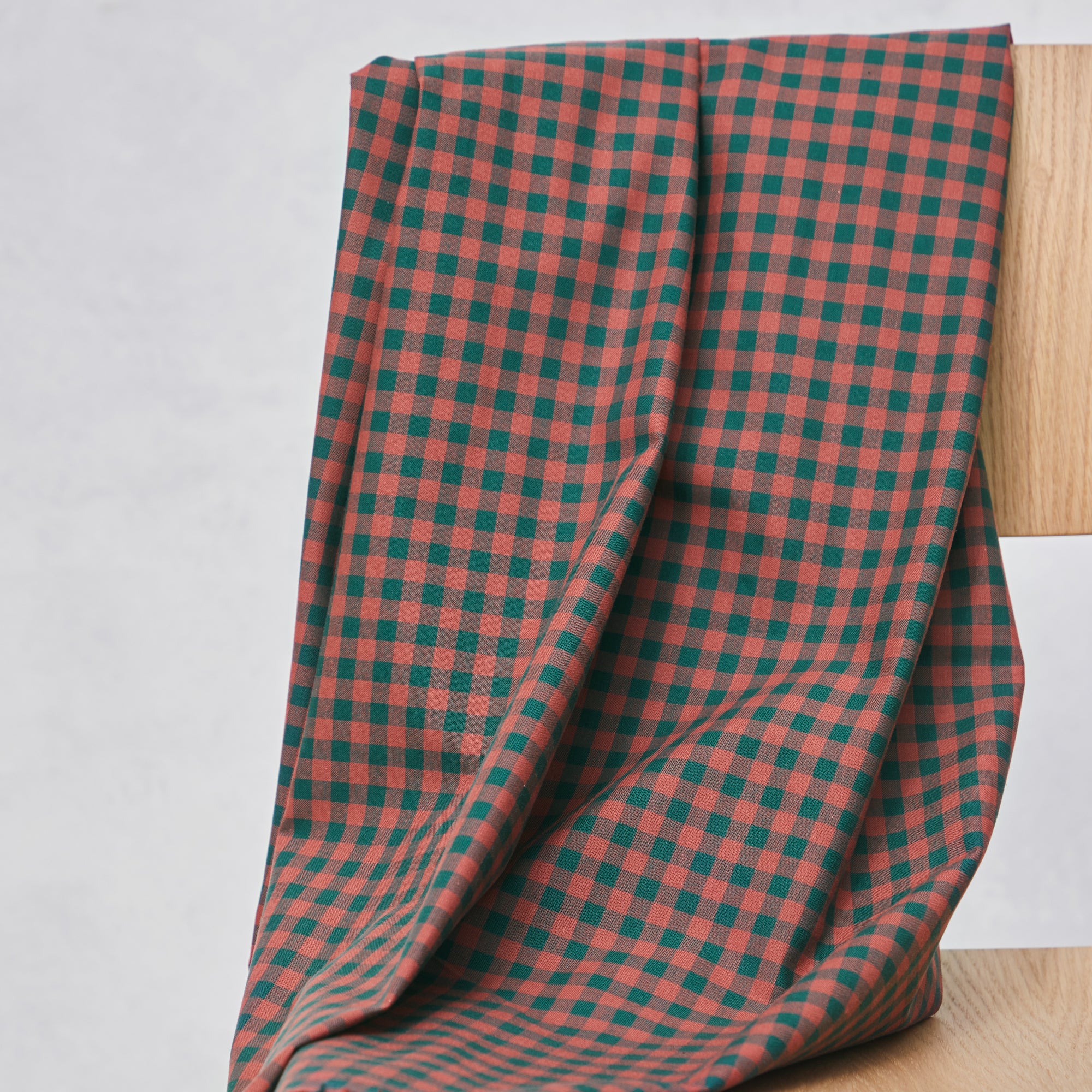 Organic Cotton Oxford Gingham - Coral Red / Bottle Green