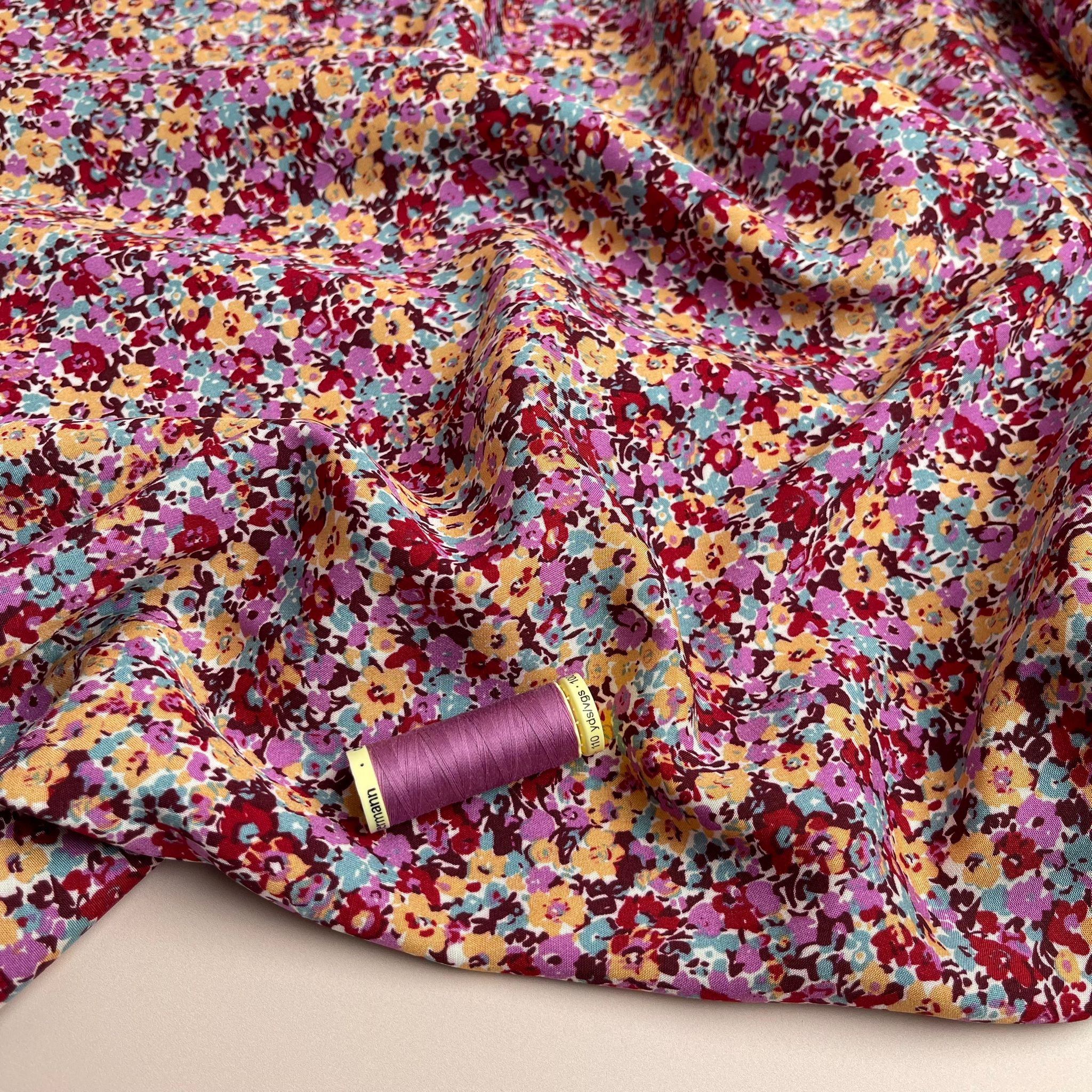 REMNANT 0.55 Metre - Ditsy Floral Pink Viscose Fabric