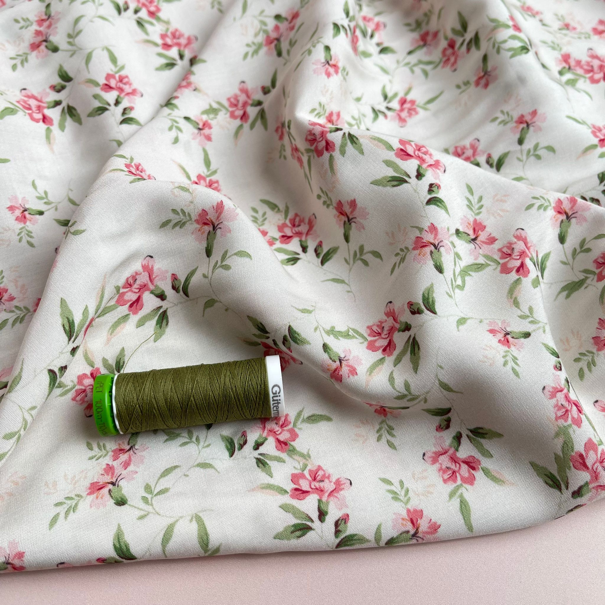 REMNANT 0.5 Metre - Delicate Blooms Viscose / Rayon Fabric