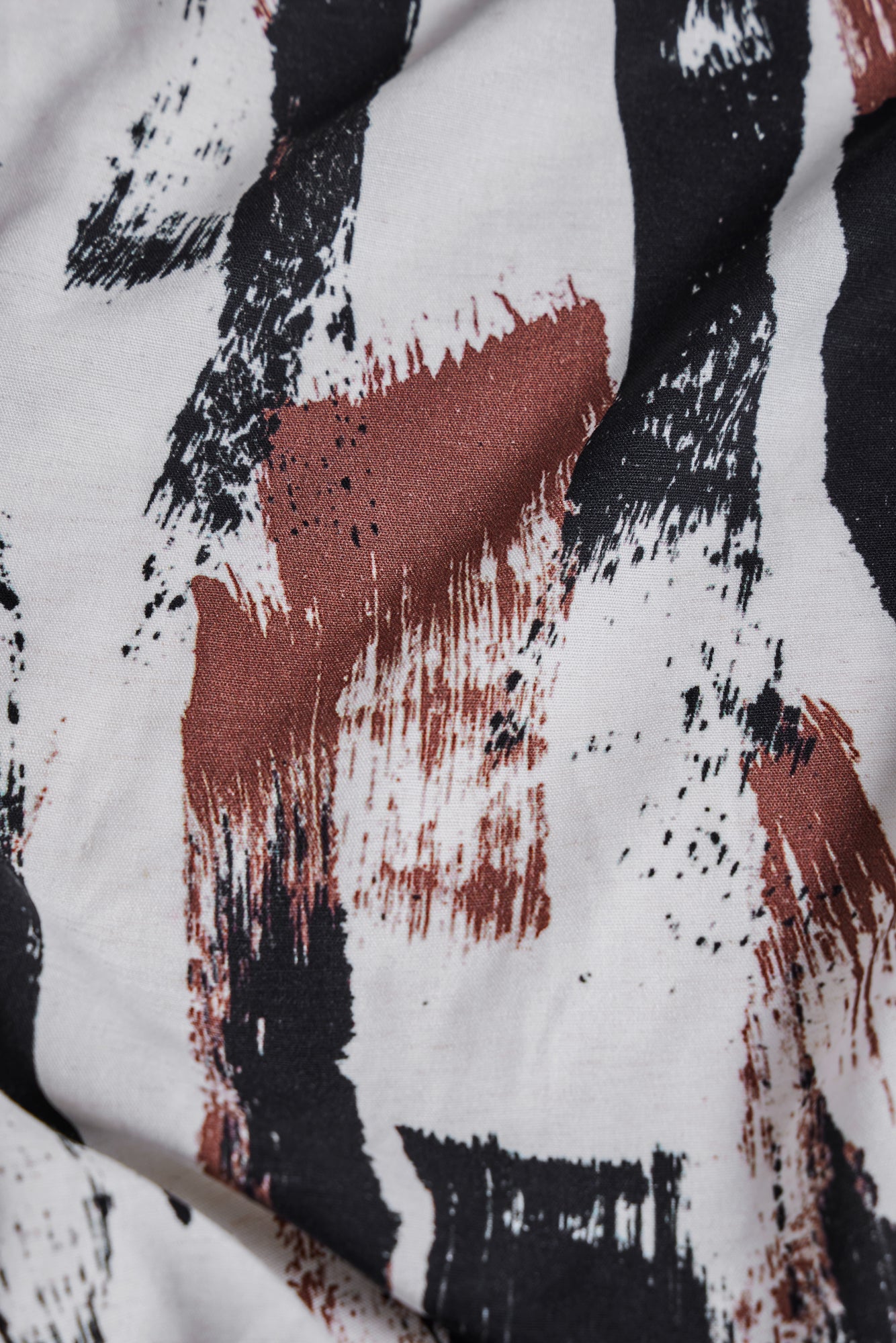 REMNANT 1.34 Metres - Mind The MAKER - Oda Brush Viscose Linen Noil in Black & Old Rose