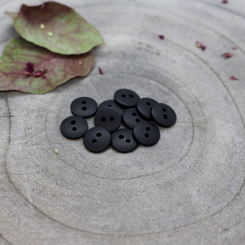 Atelier Brunette - Classic Matte Buttons - Black 15mm