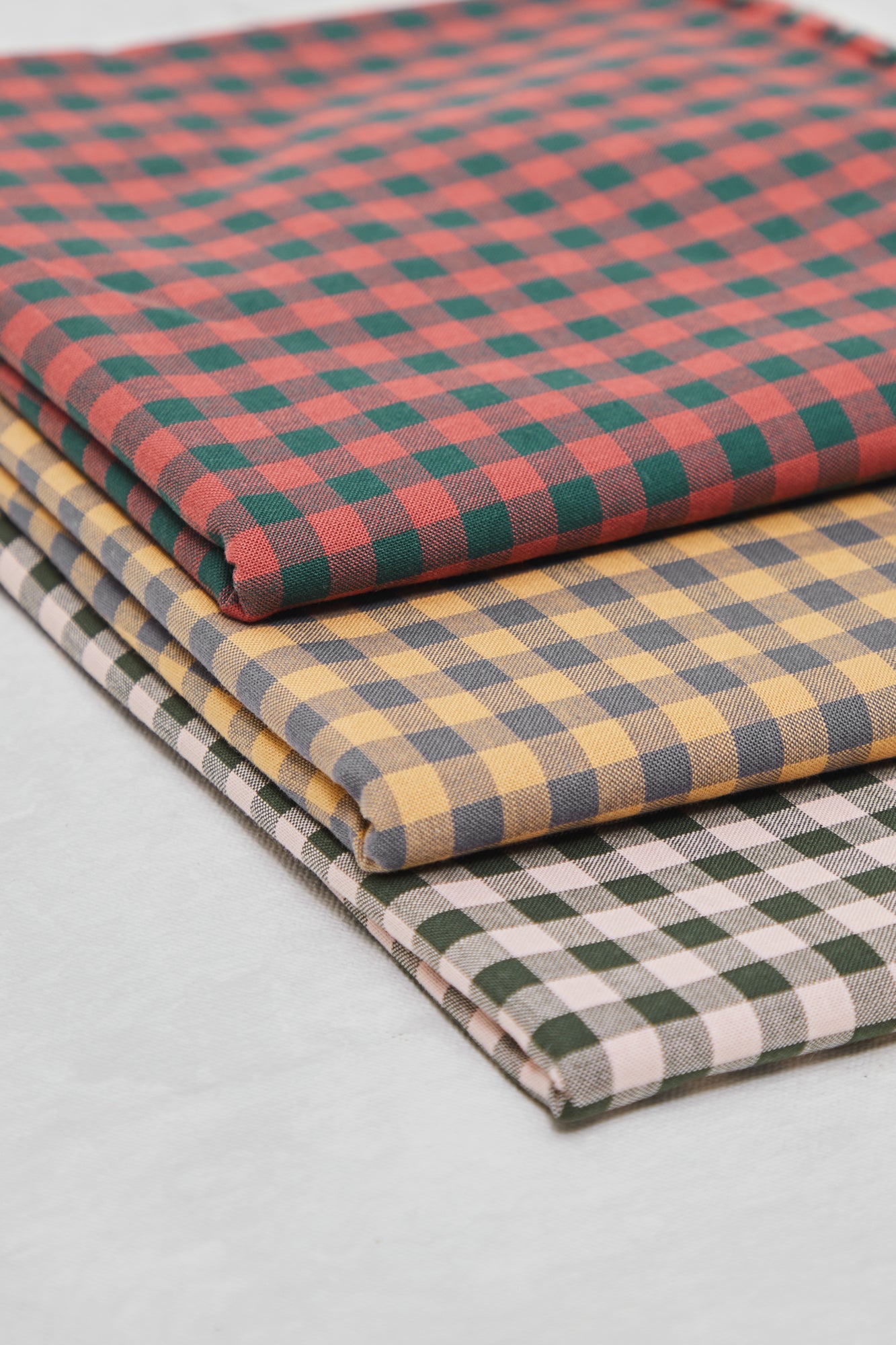 Organic Cotton Oxford Gingham - Coral Red / Bottle Green
