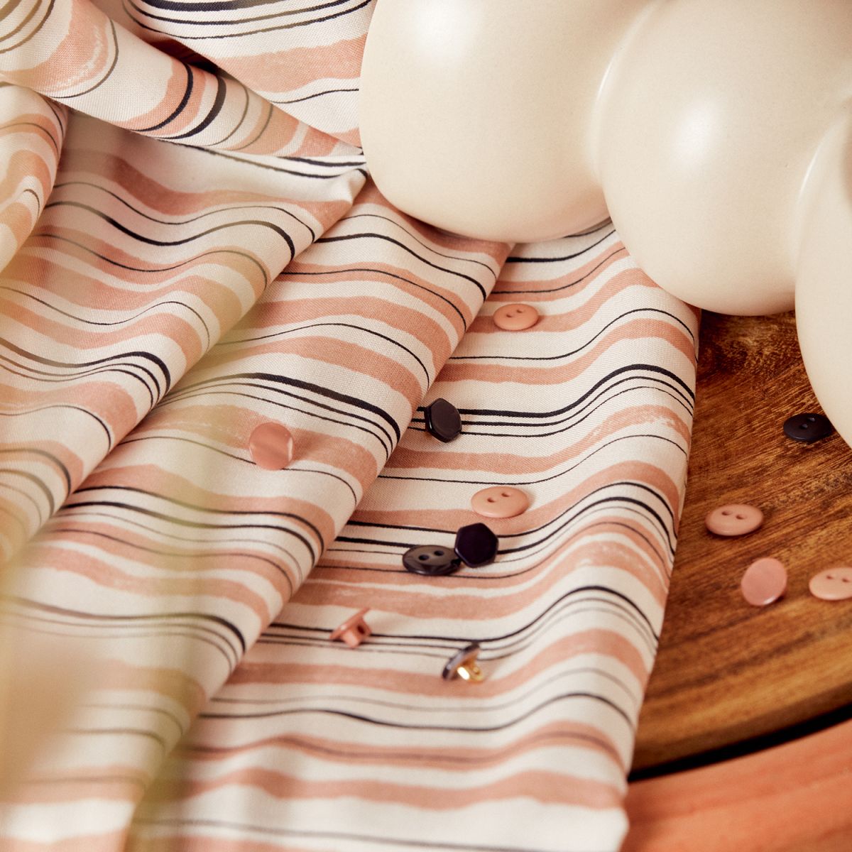 Atelier Brunette - Flow Off-White EcoVero™️ Viscose Fabric
