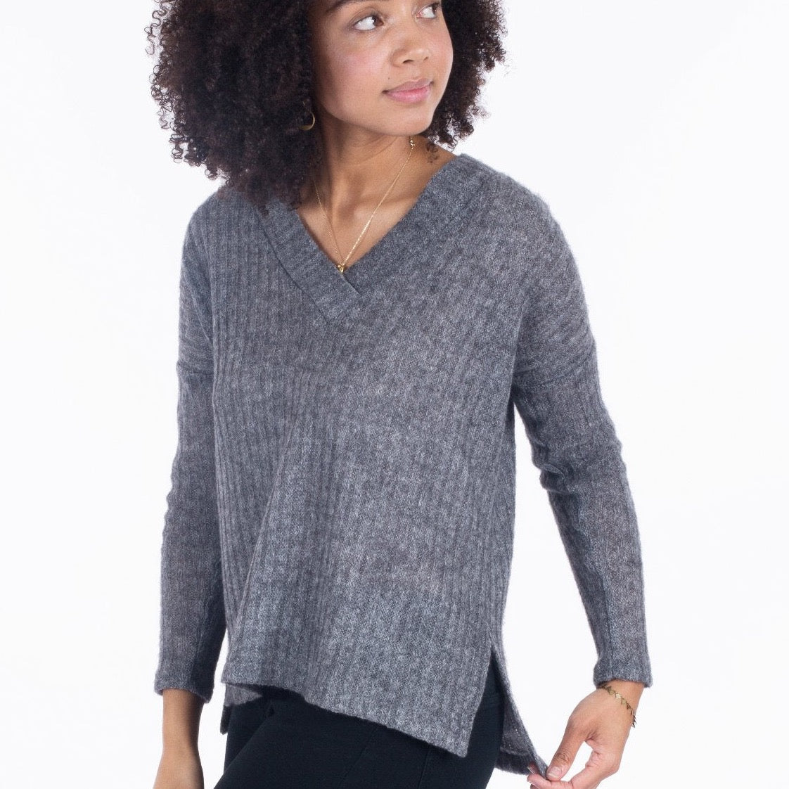 Sew House Seven - Tabor V- Neck Tee / Sweater Sewing Pattern