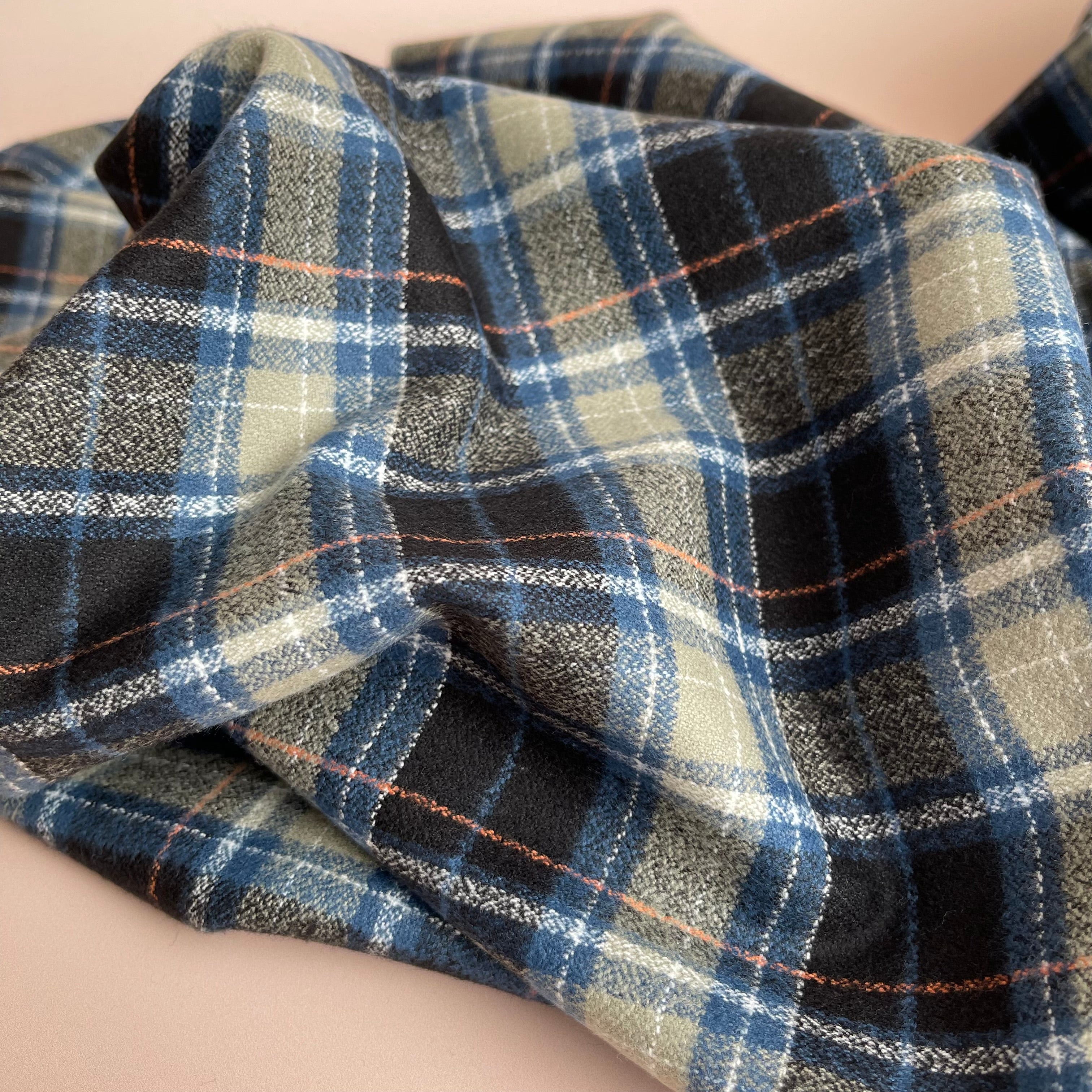 REMNANT 1.03 Metres - Storm Dark Mammoth Cotton Flannel
