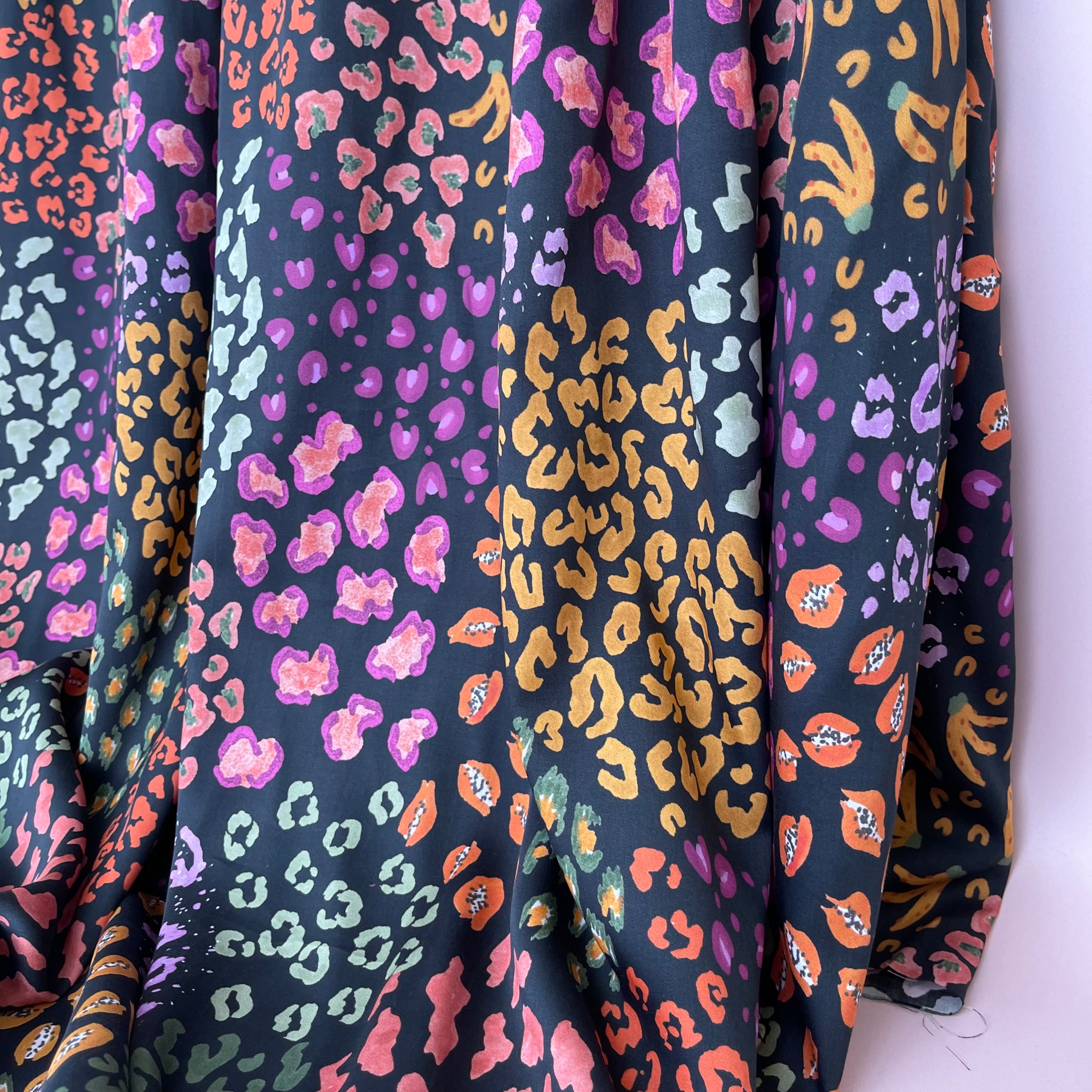 Garden of Dreams - Utopia Sateen with TENCEL™ Lyocell Fibres