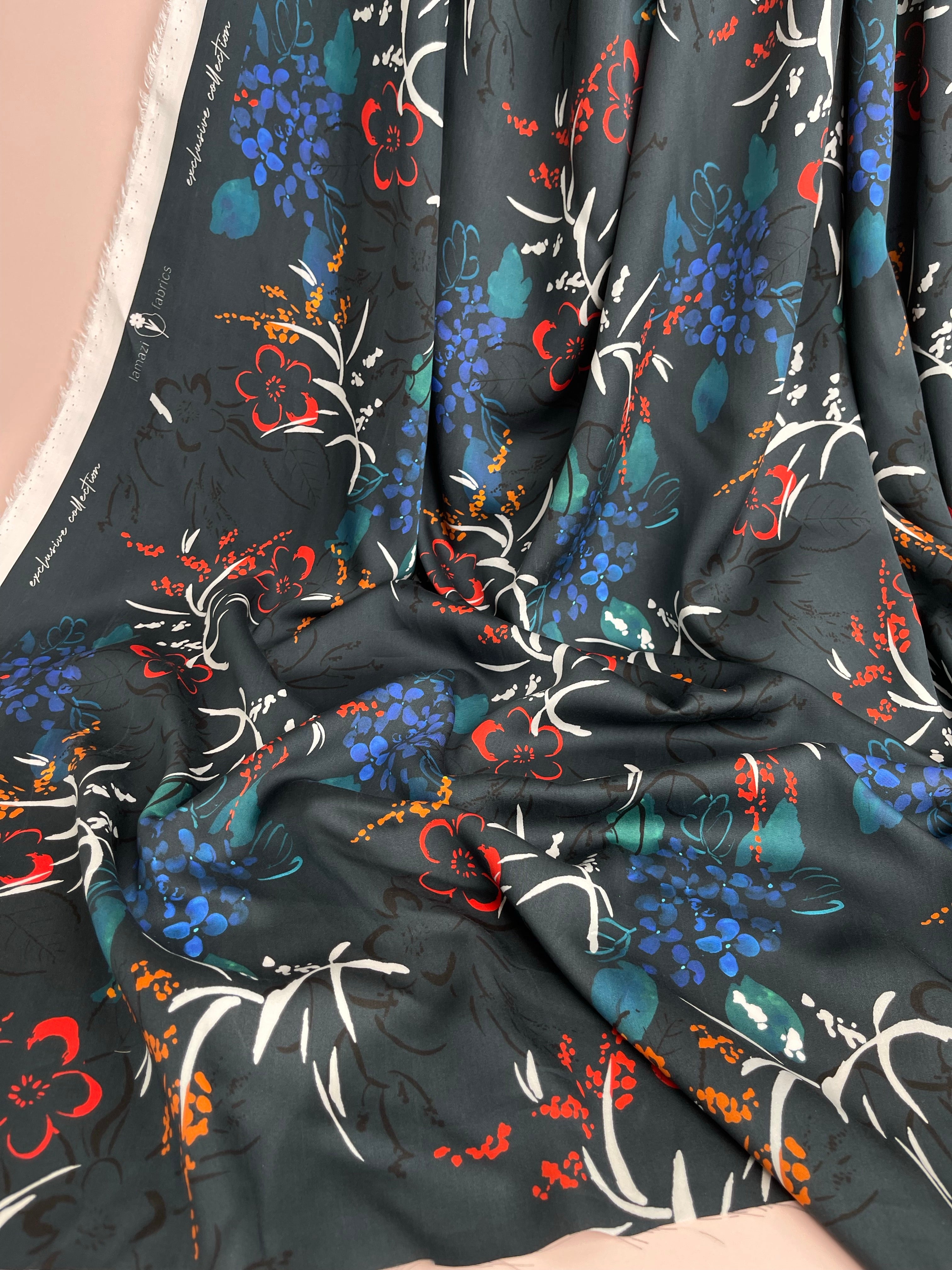 Garden of Dreams - Midnight Blooms Sateen with TENCEL™ Lyocell Fibres